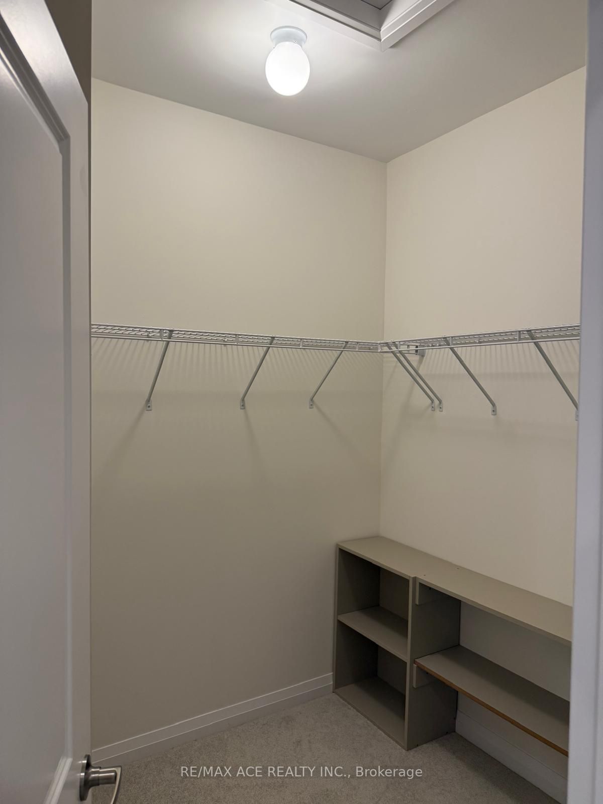 2 Kahshe Lane Property Photo 15