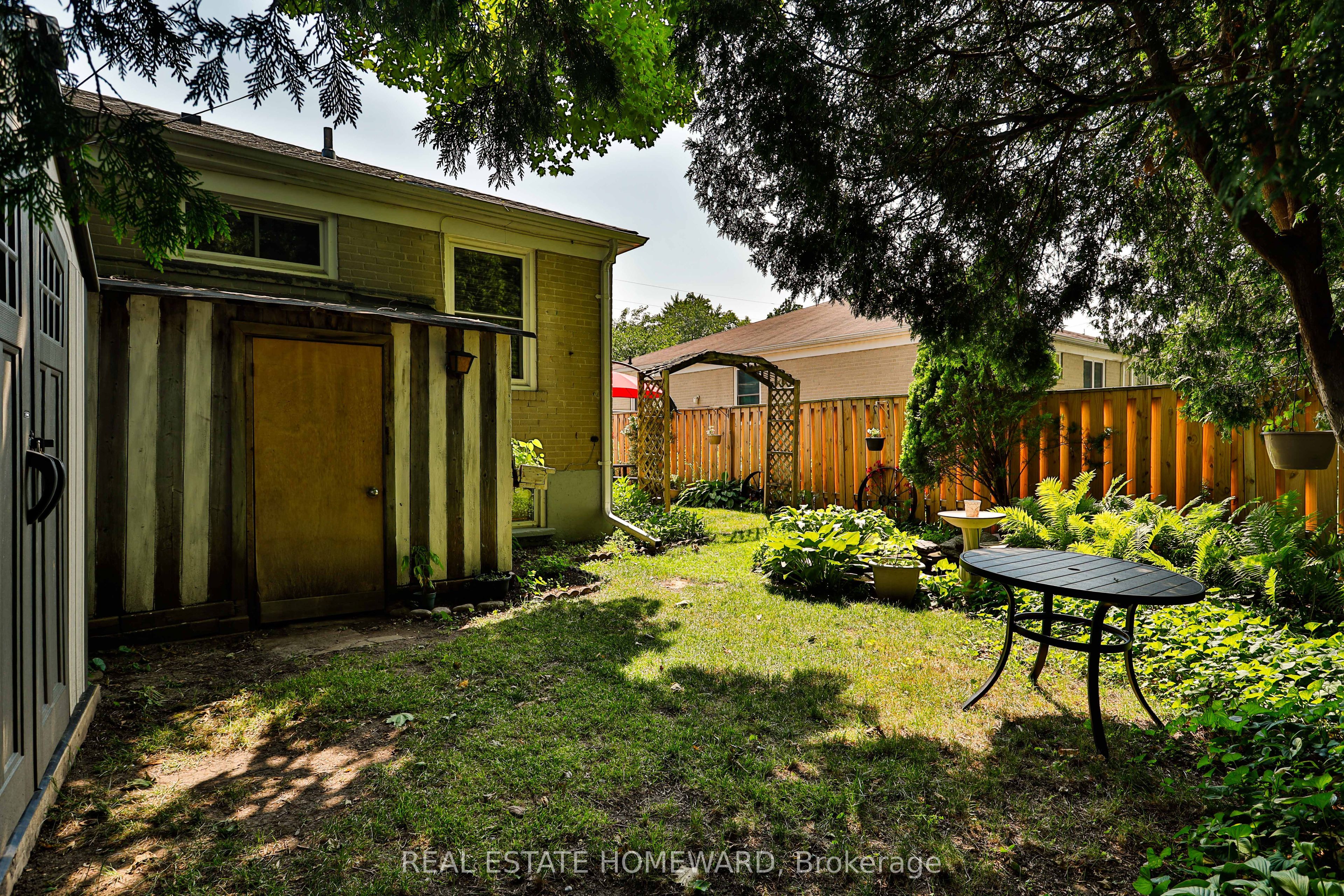 220 Neal Drive Property Photo 47