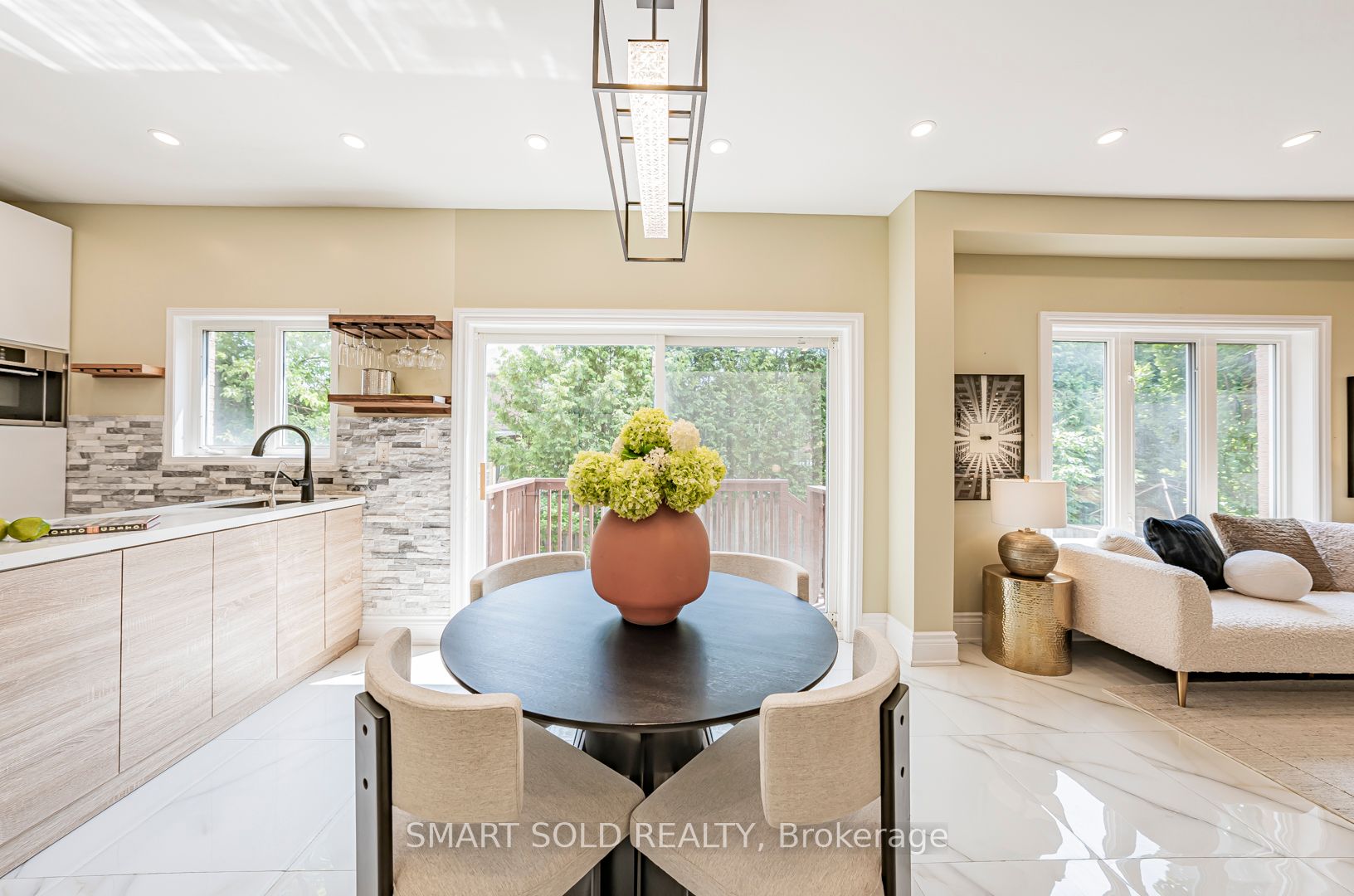 43 Rollinghill Road Property Photo 23