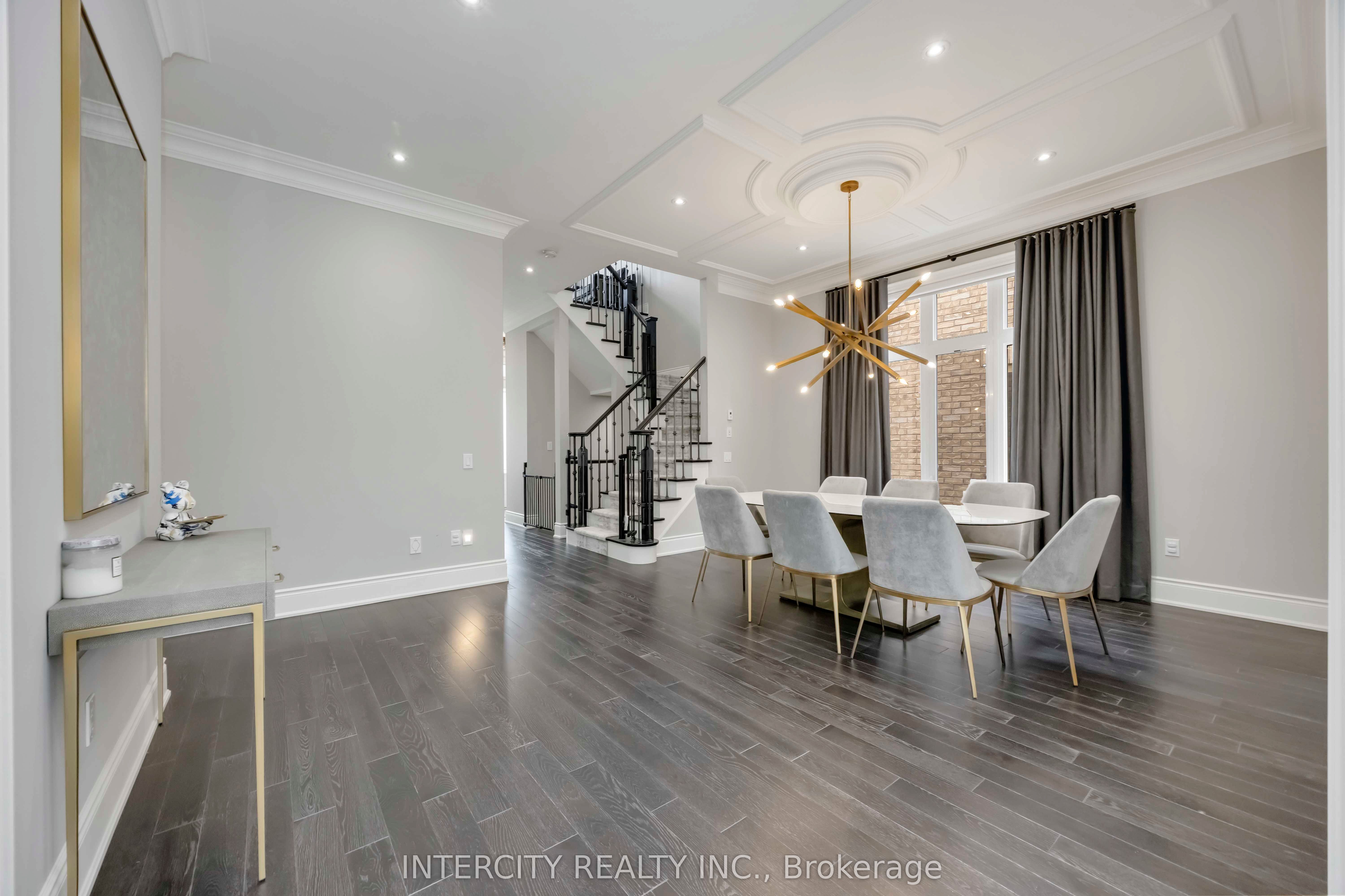 40 Garyscholl Road Property Photo 10