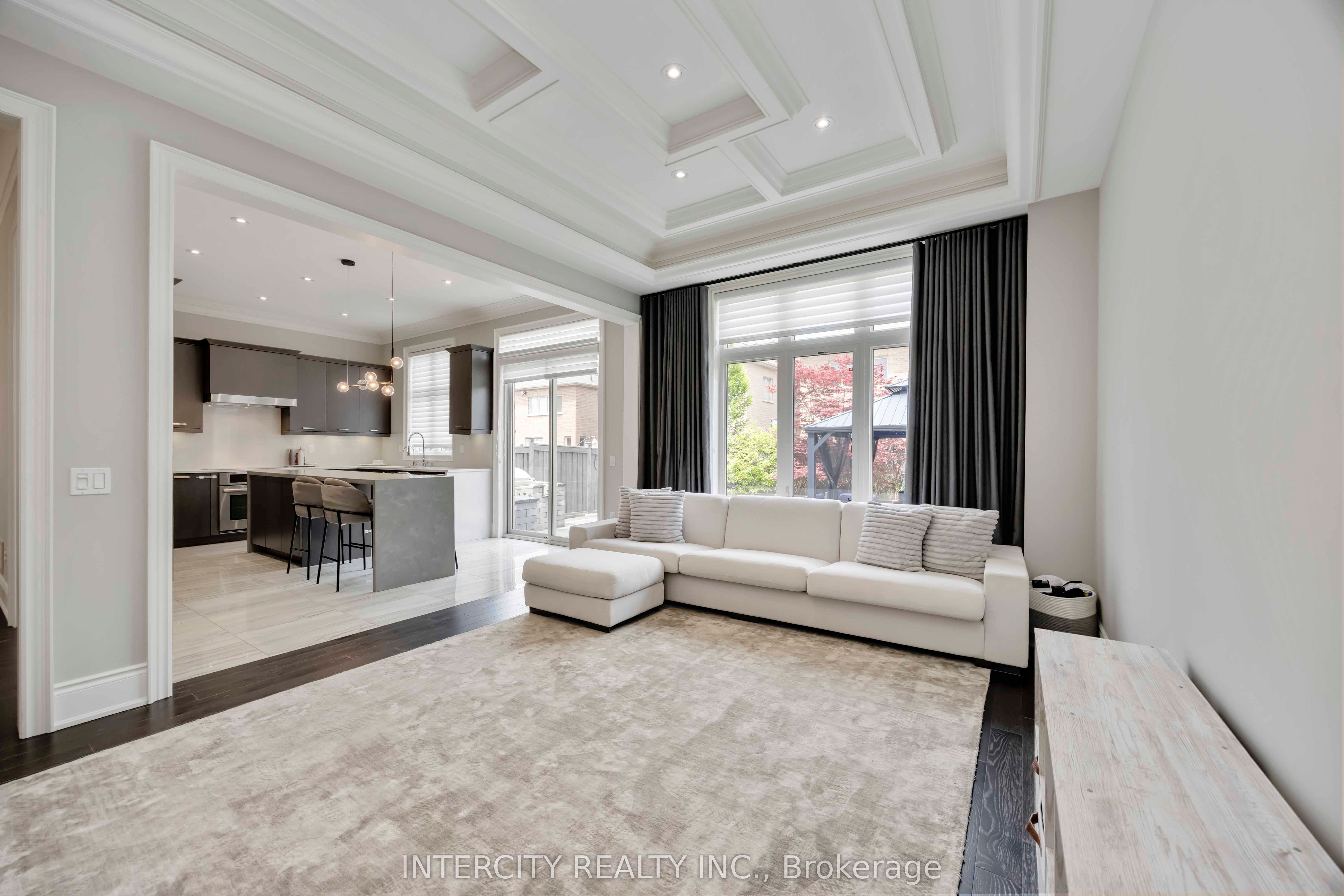 40 Garyscholl Road Property Photo 11