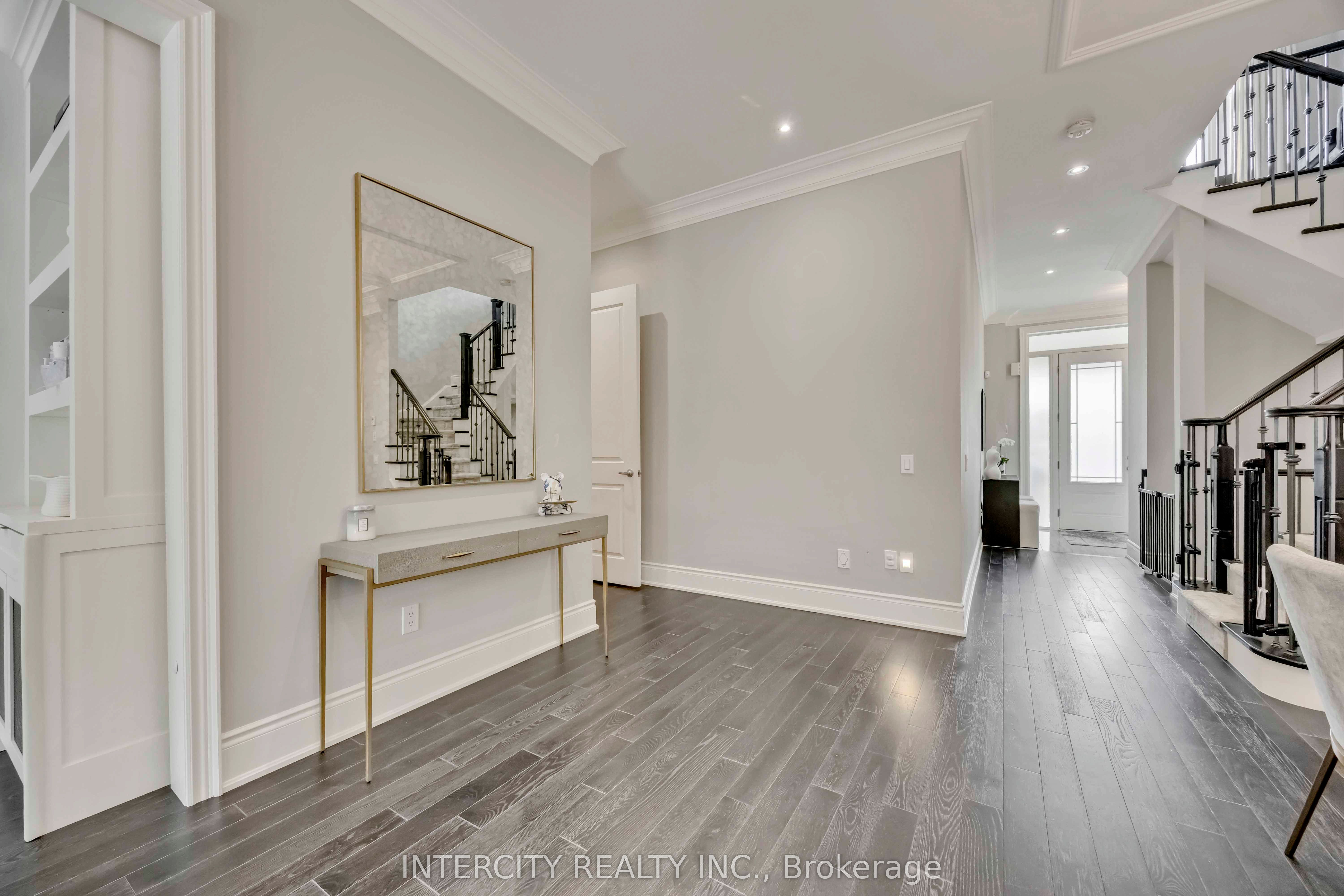 40 Garyscholl Road Property Photo 14