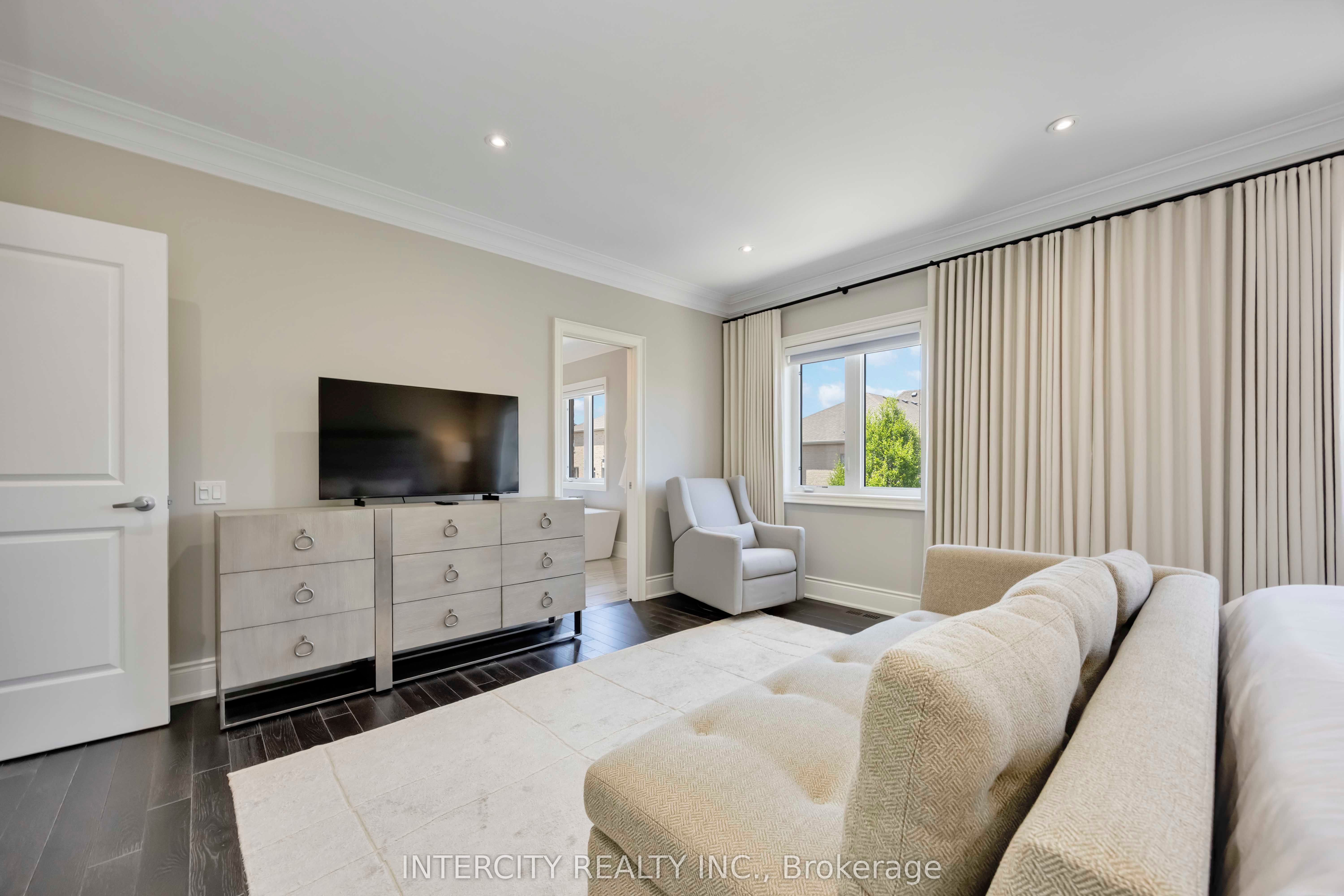 40 Garyscholl Road Property Photo 20