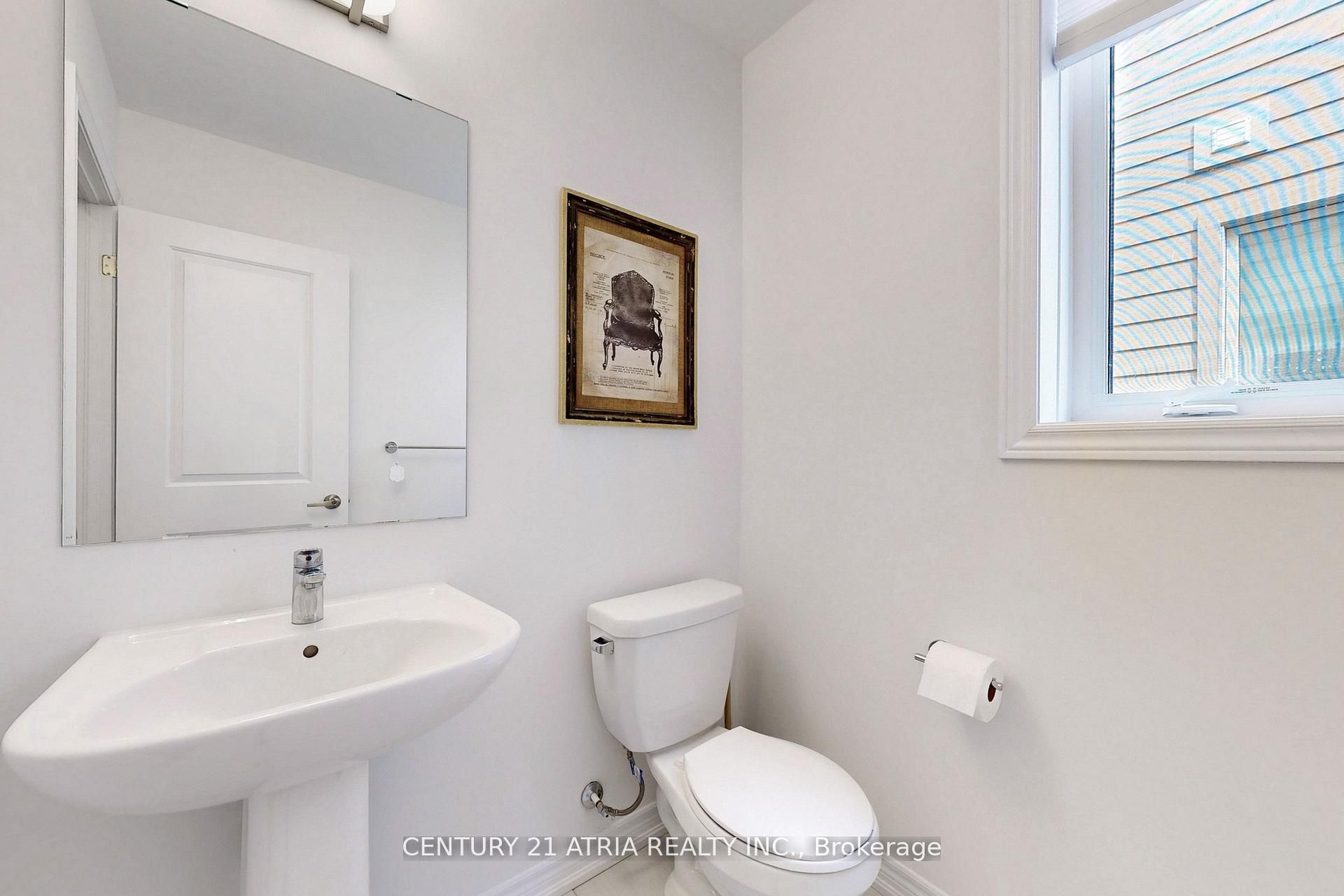 11802 Tenth Line Property Photo 18