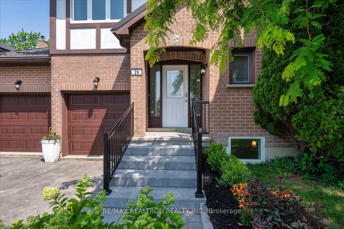 29 Westbourne Court Property Photo 6