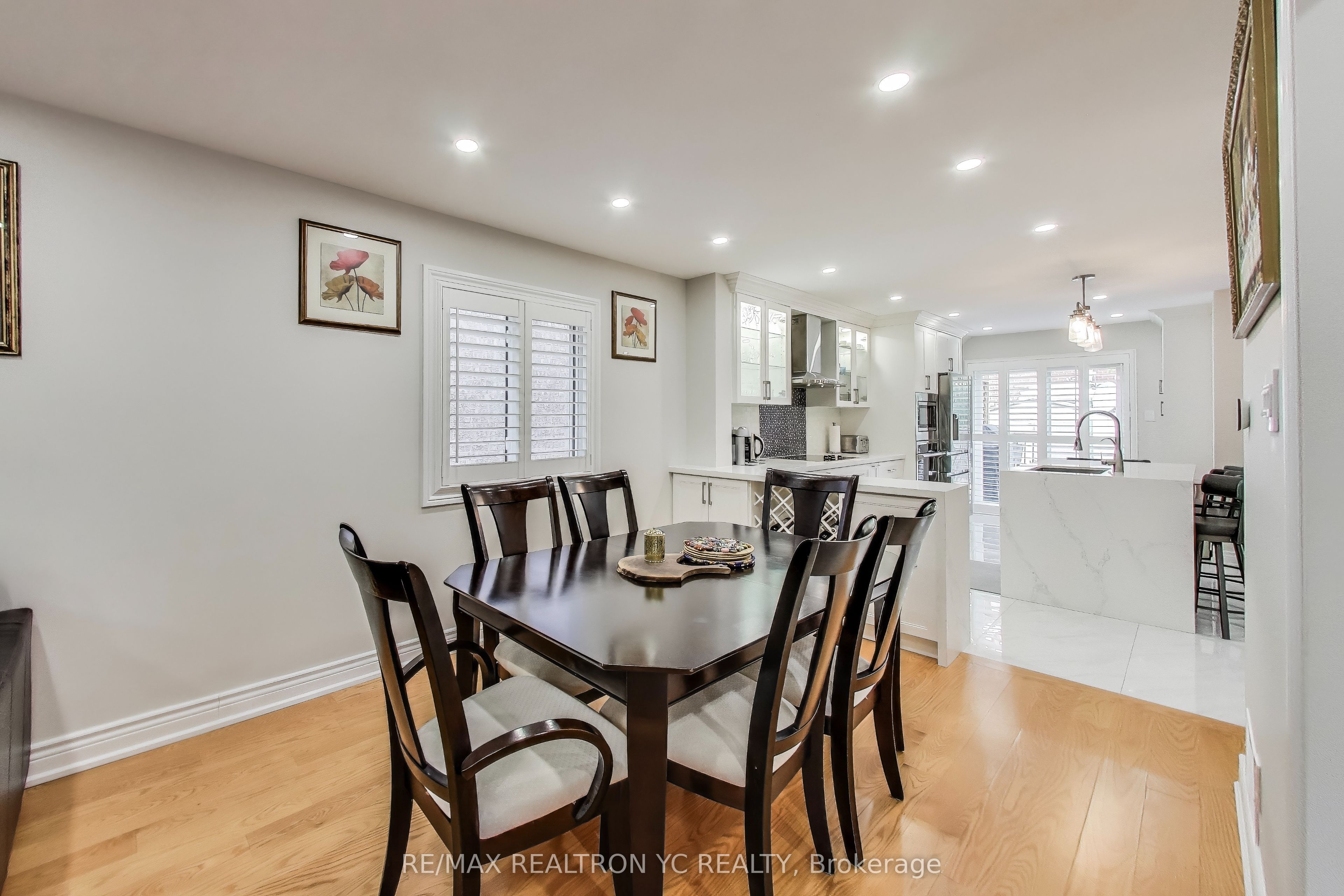 28 Elmpark Court Property Photo 8