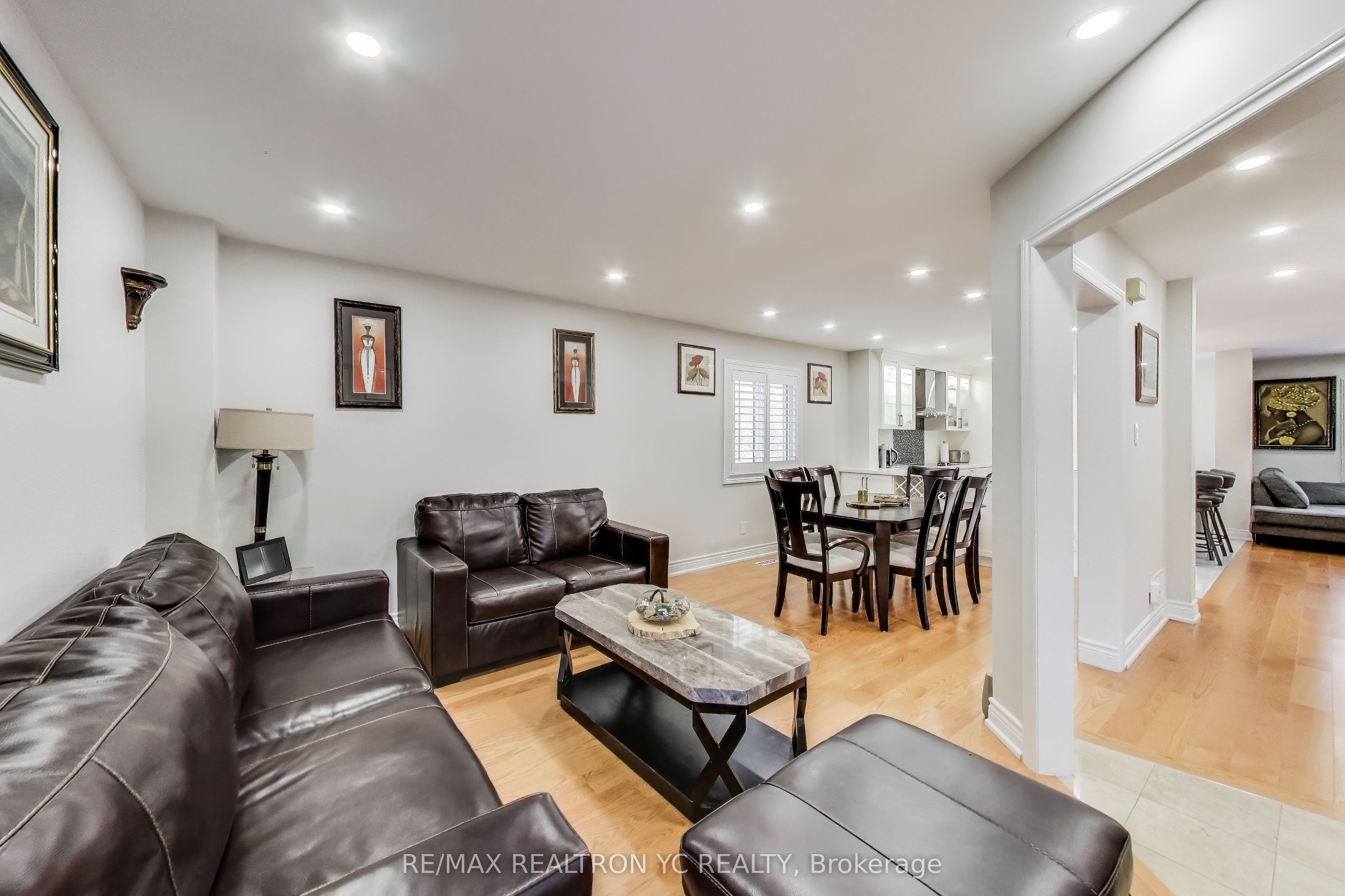 28 Elmpark Court Property Photo 10