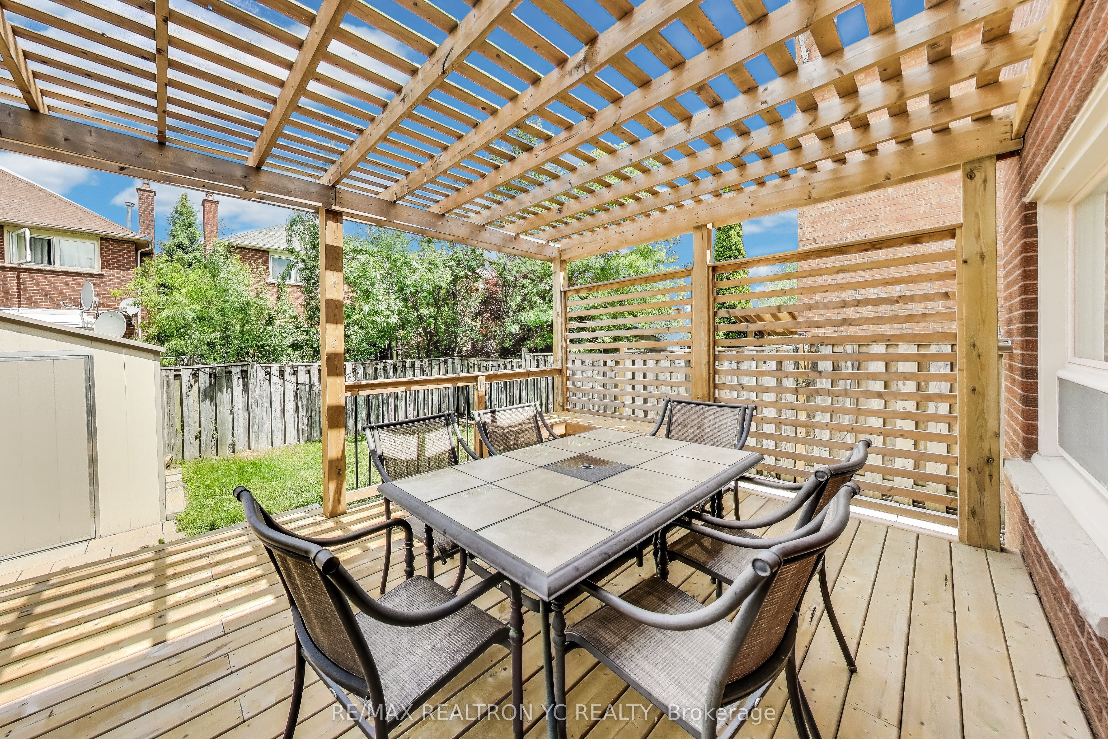 28 Elmpark Court Property Photo 15