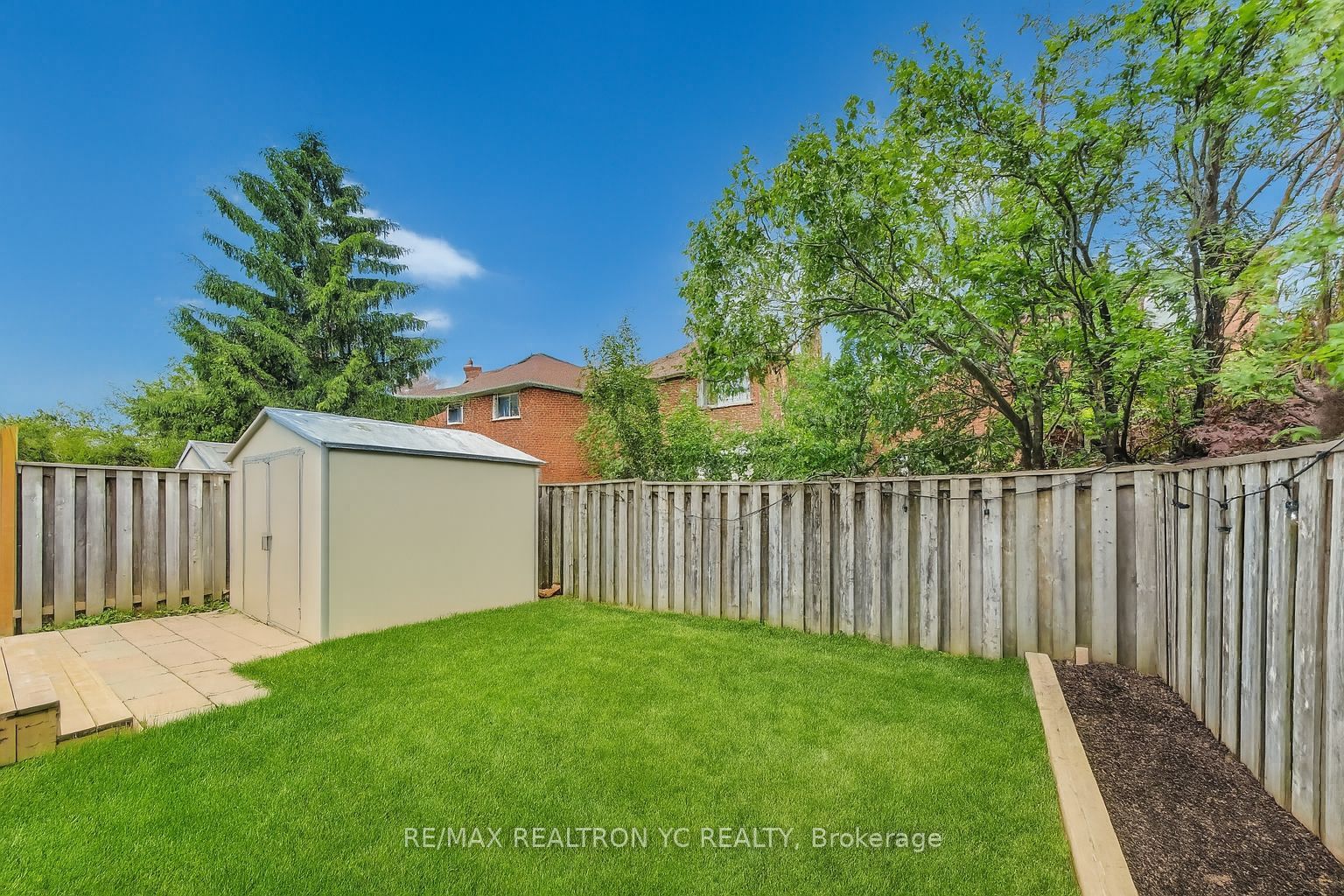 28 Elmpark Court Property Photo 18