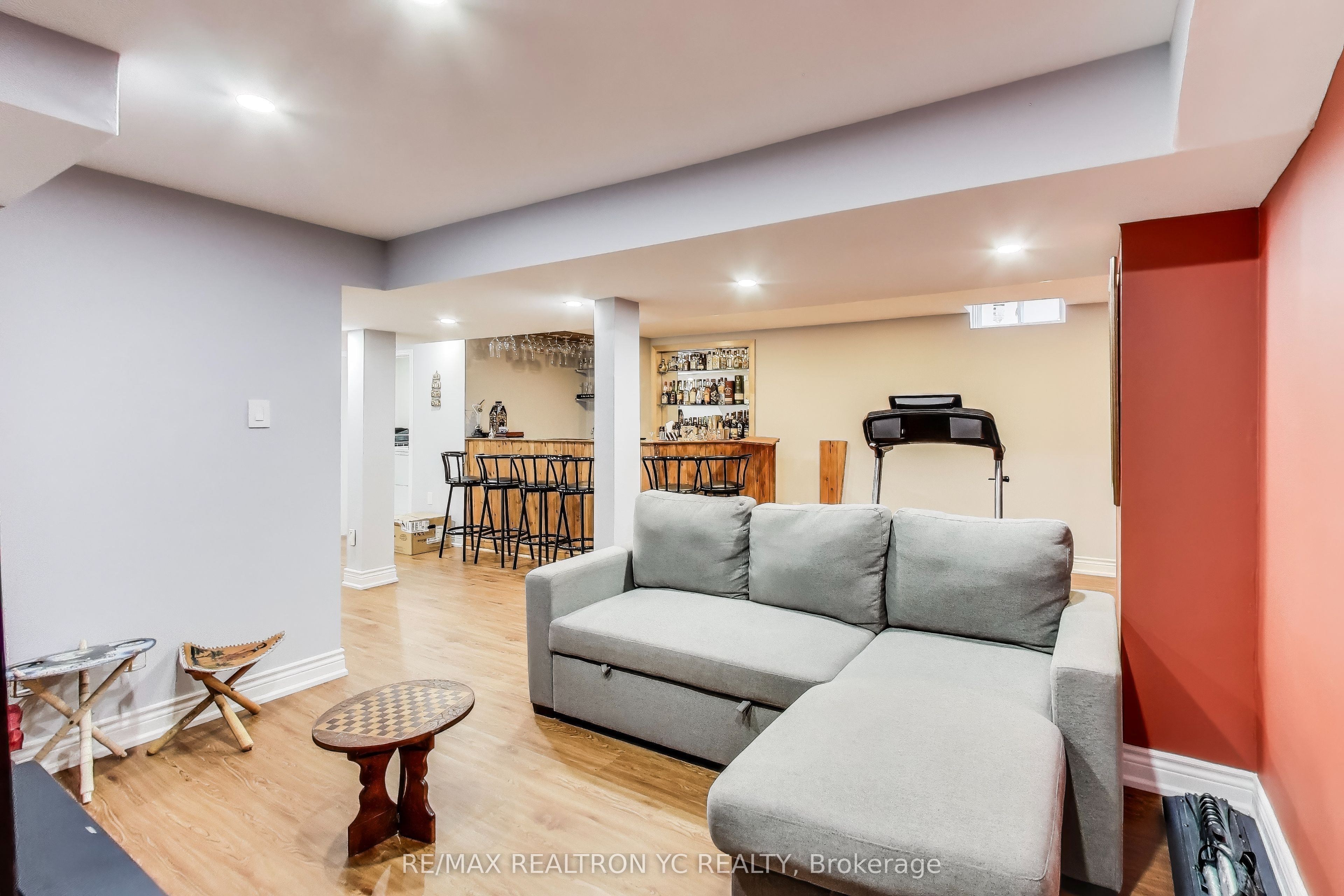 28 Elmpark Court Property Photo 31