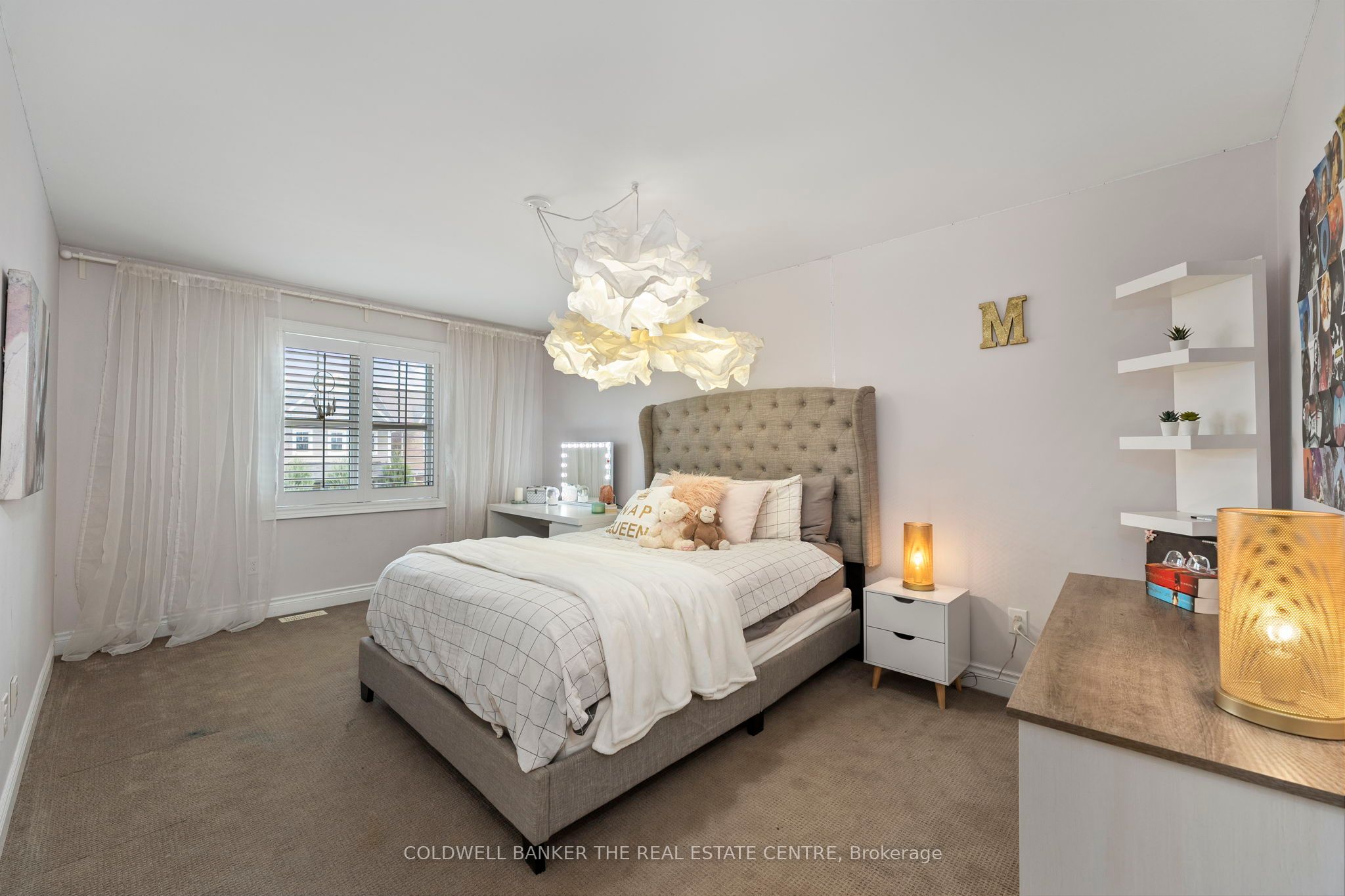 264 Church Street N Property Photo 20