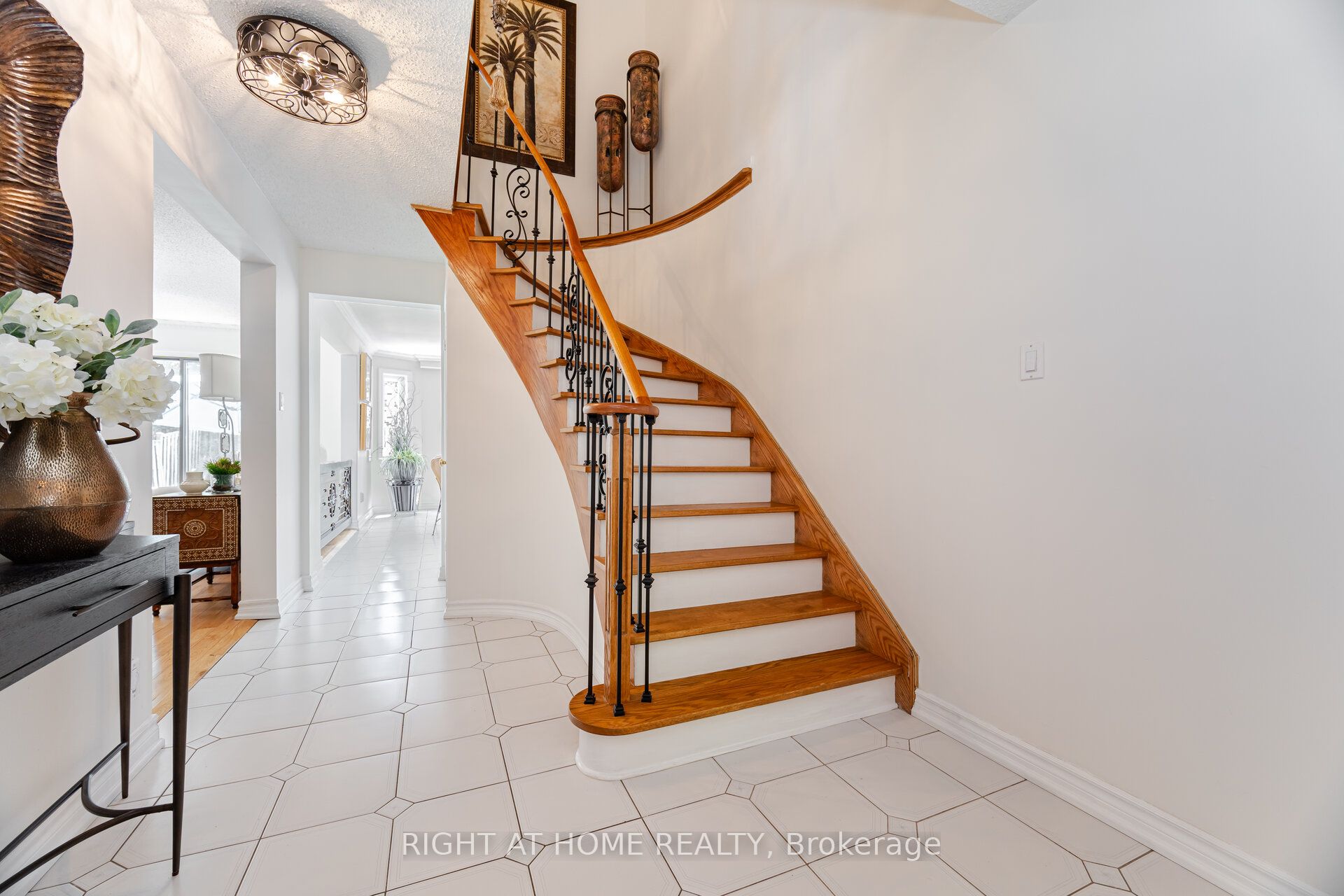25 Feltham Road Property Photo 12