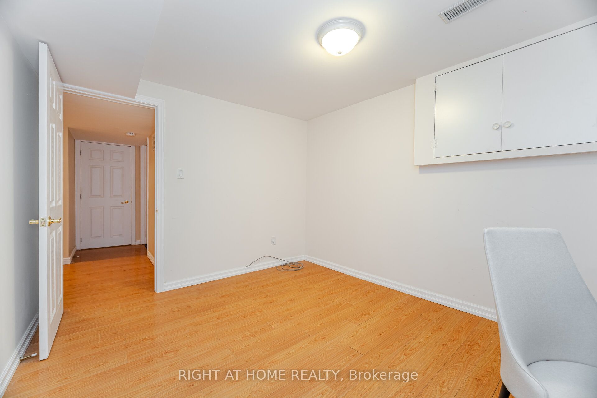 25 Feltham Road Property Photo 25