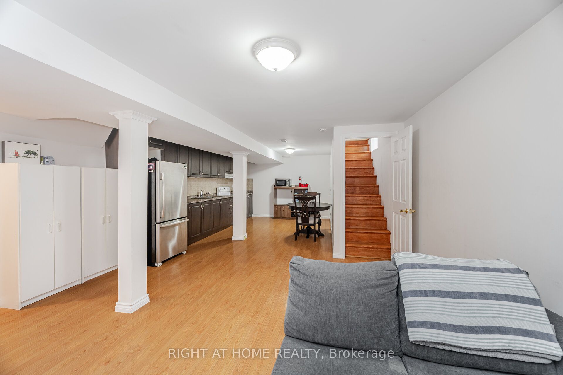 25 Feltham Road Property Photo 27