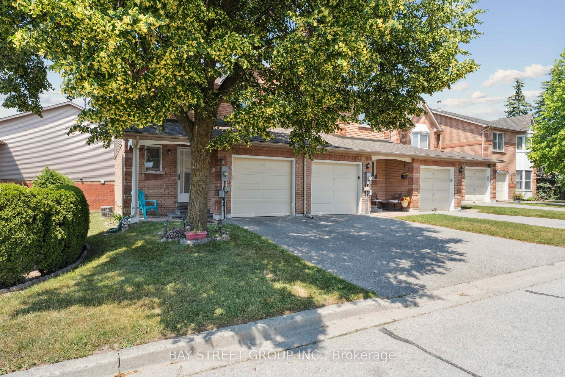 873 Playter Crescent Property Photo 1
