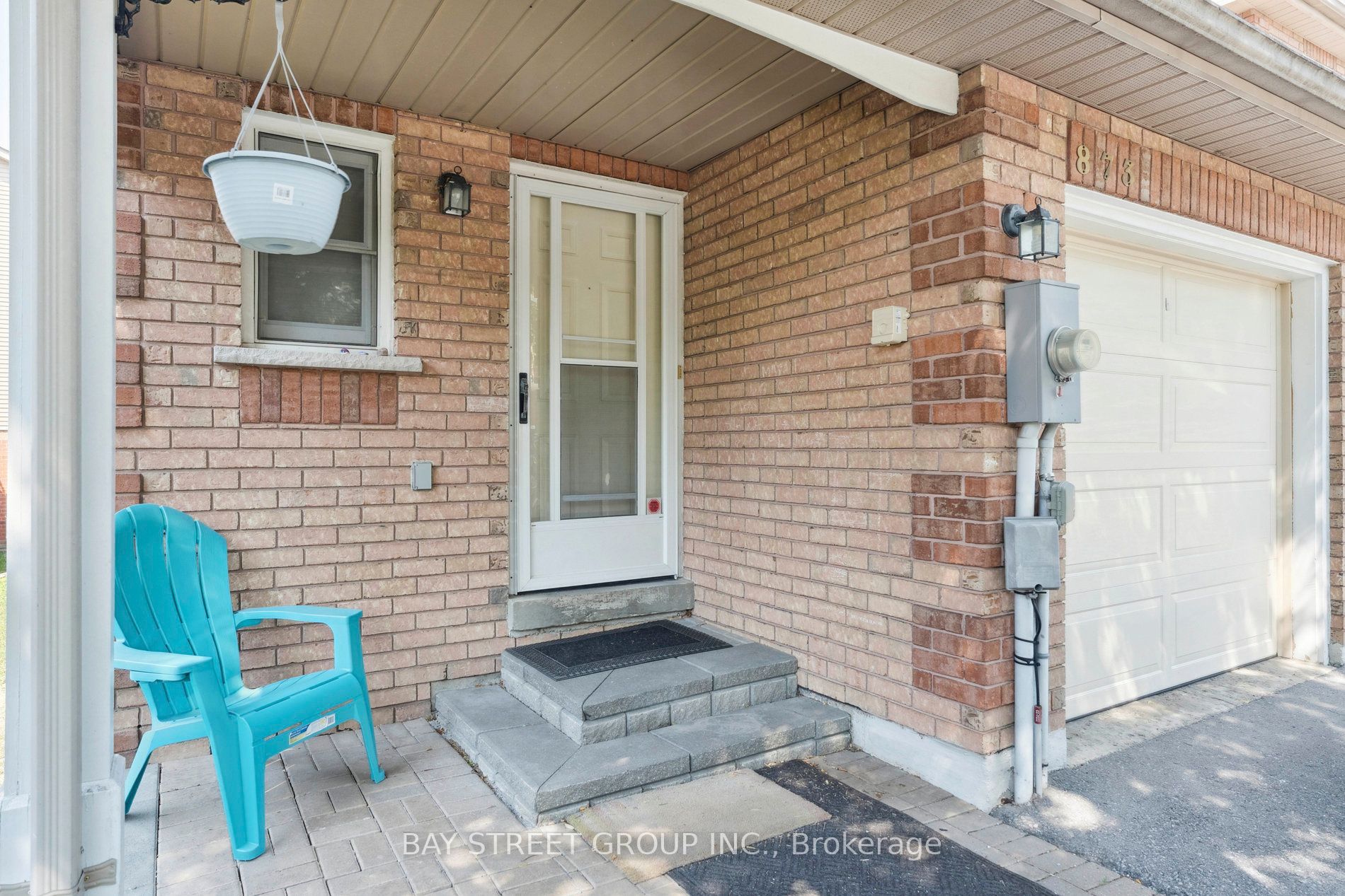 873 Playter Crescent Property Photo 8