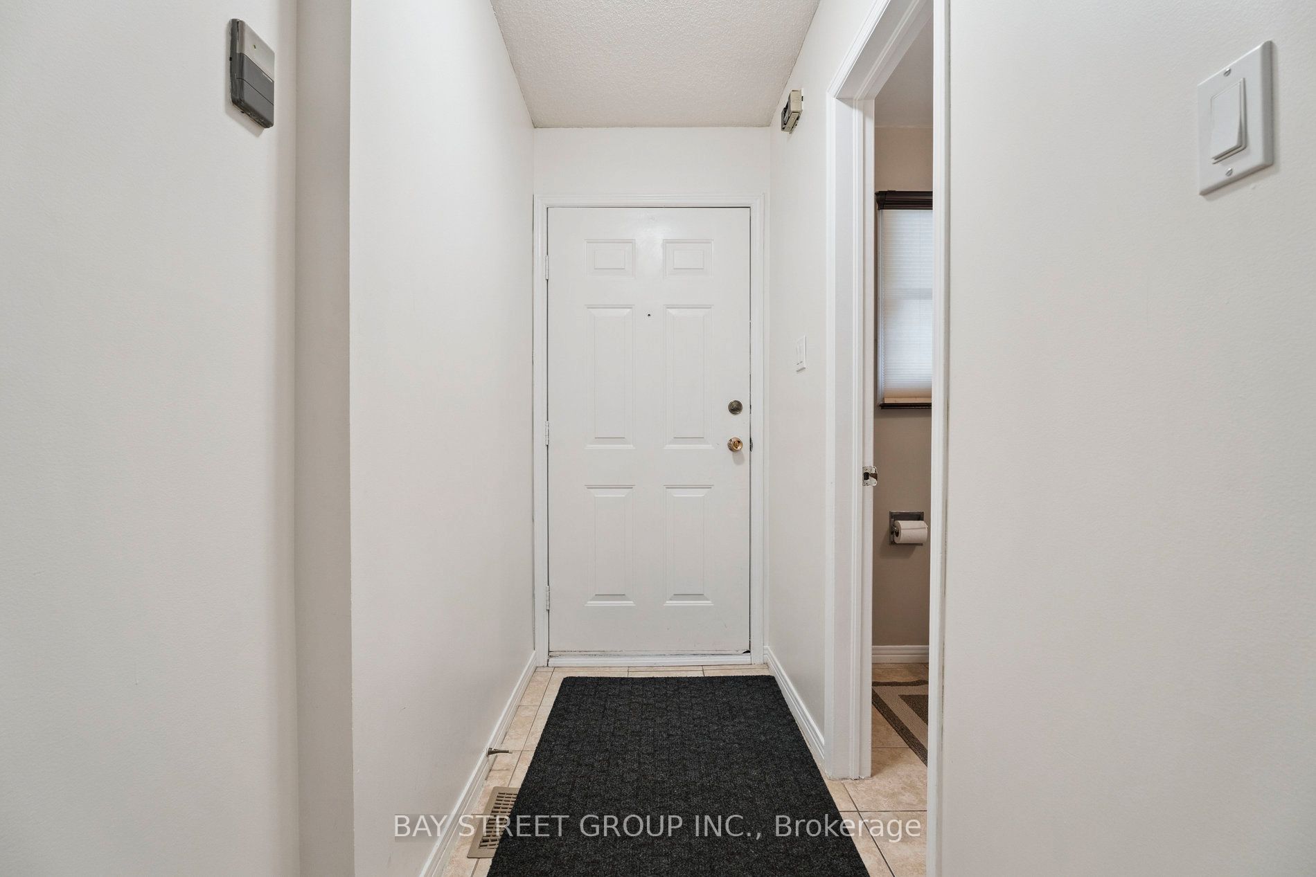 873 Playter Crescent Property Photo 10