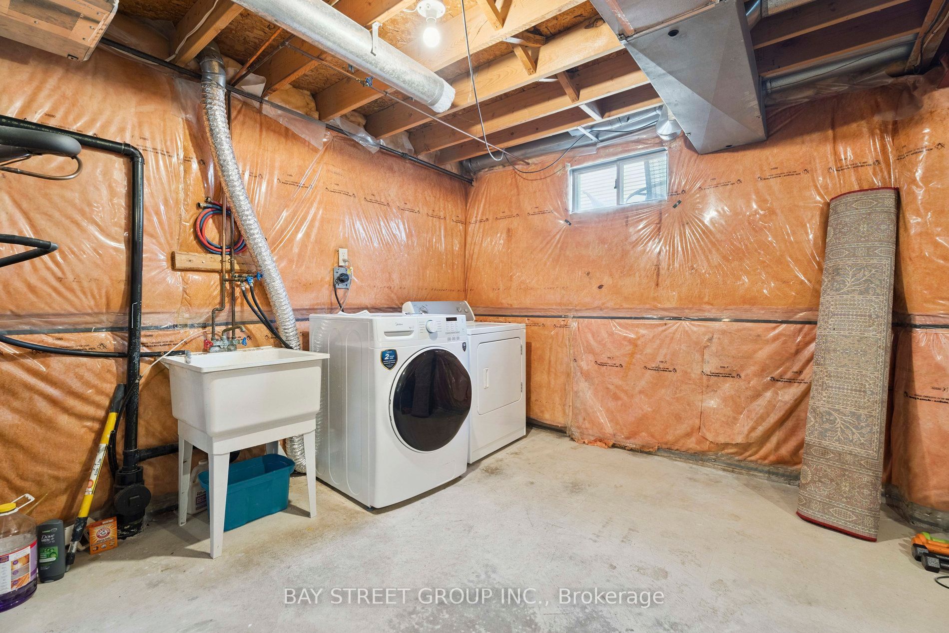 873 Playter Crescent Property Photo 44