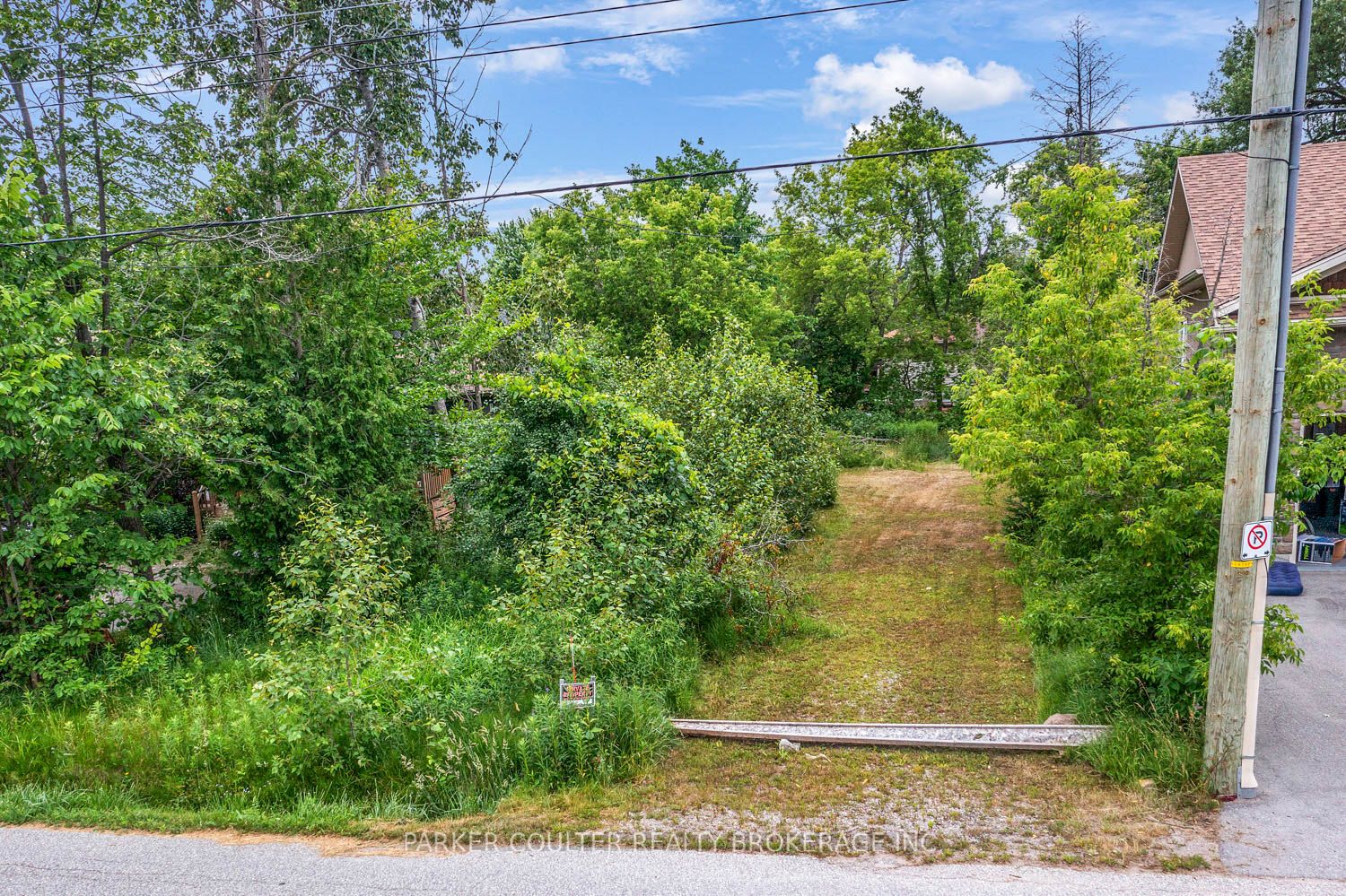 732 Chestnut St Property Photo 3