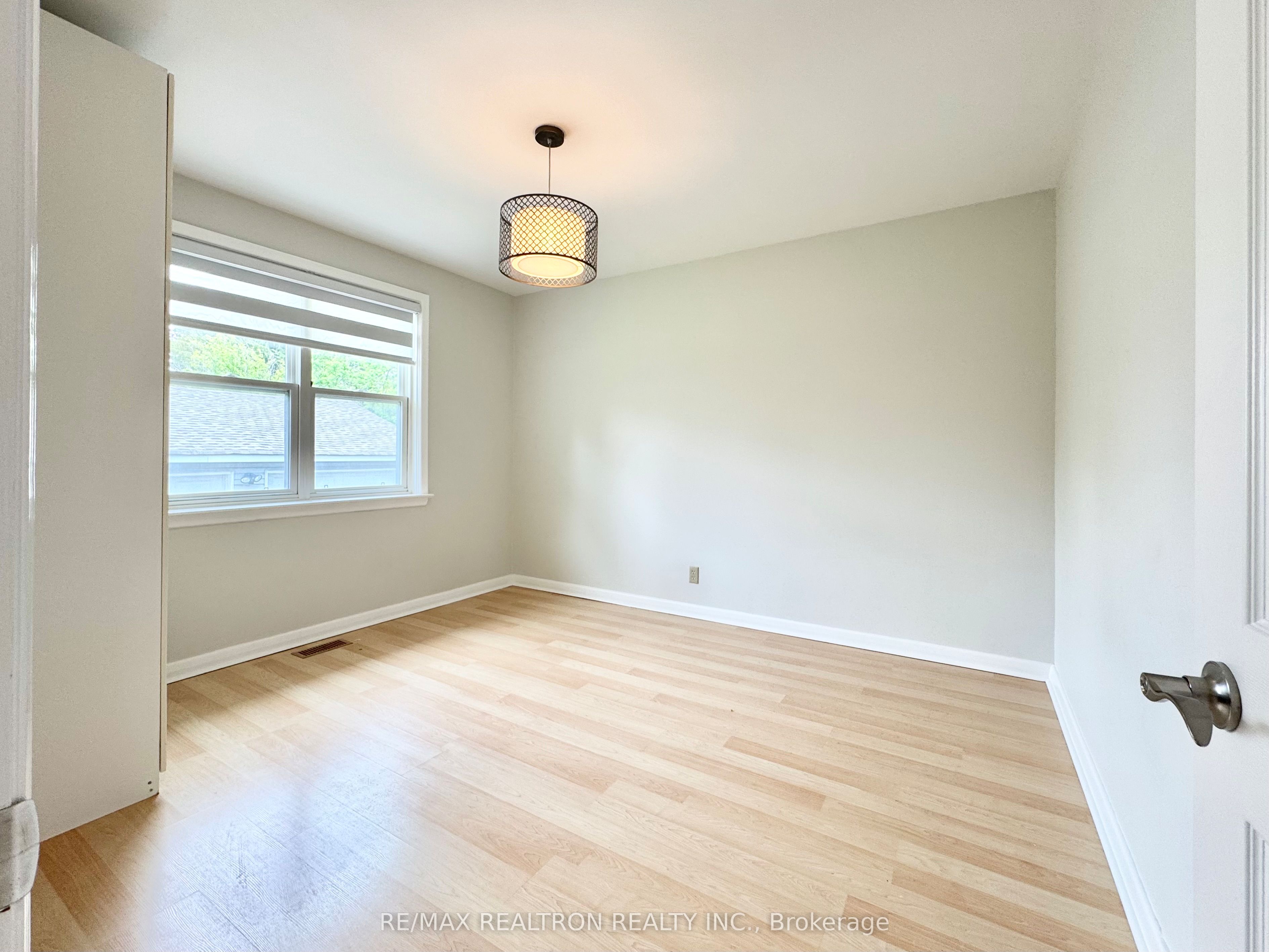173 Norfolk Avenue Main Property Photo 14