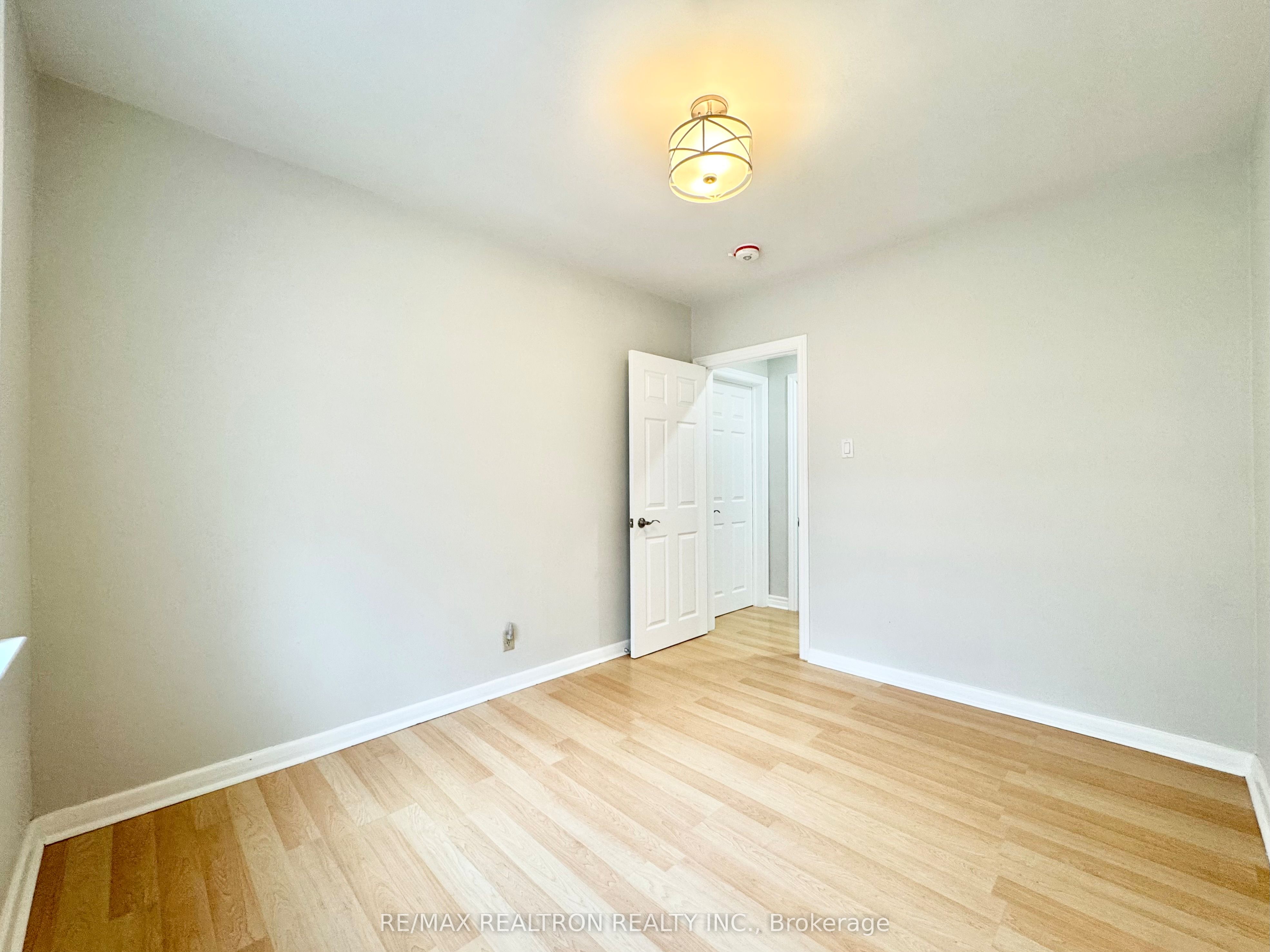173 Norfolk Avenue Main Property Photo 20