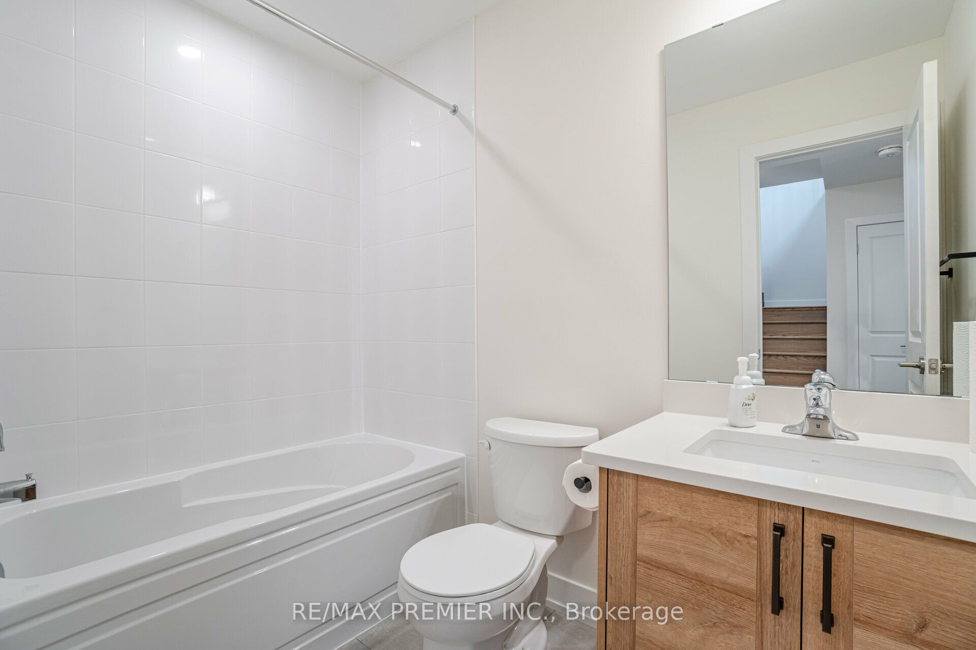 #2 - 12860 Yonge Street Property Photo 20