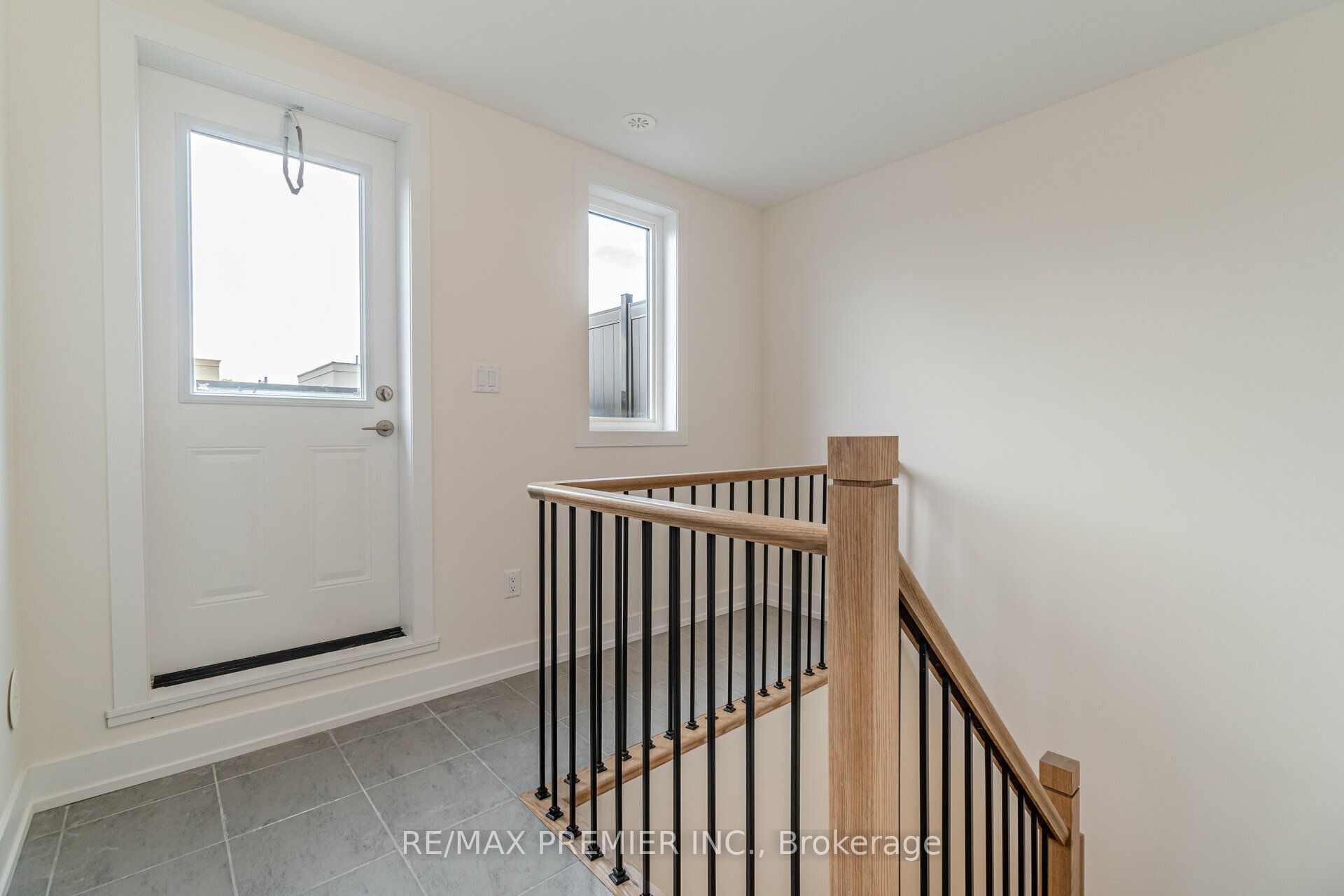 #2 - 12860 Yonge Street Property Photo 24
