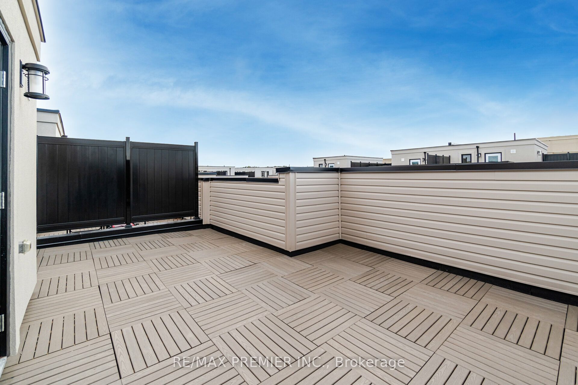 #2 - 12860 Yonge Street Property Photo 25