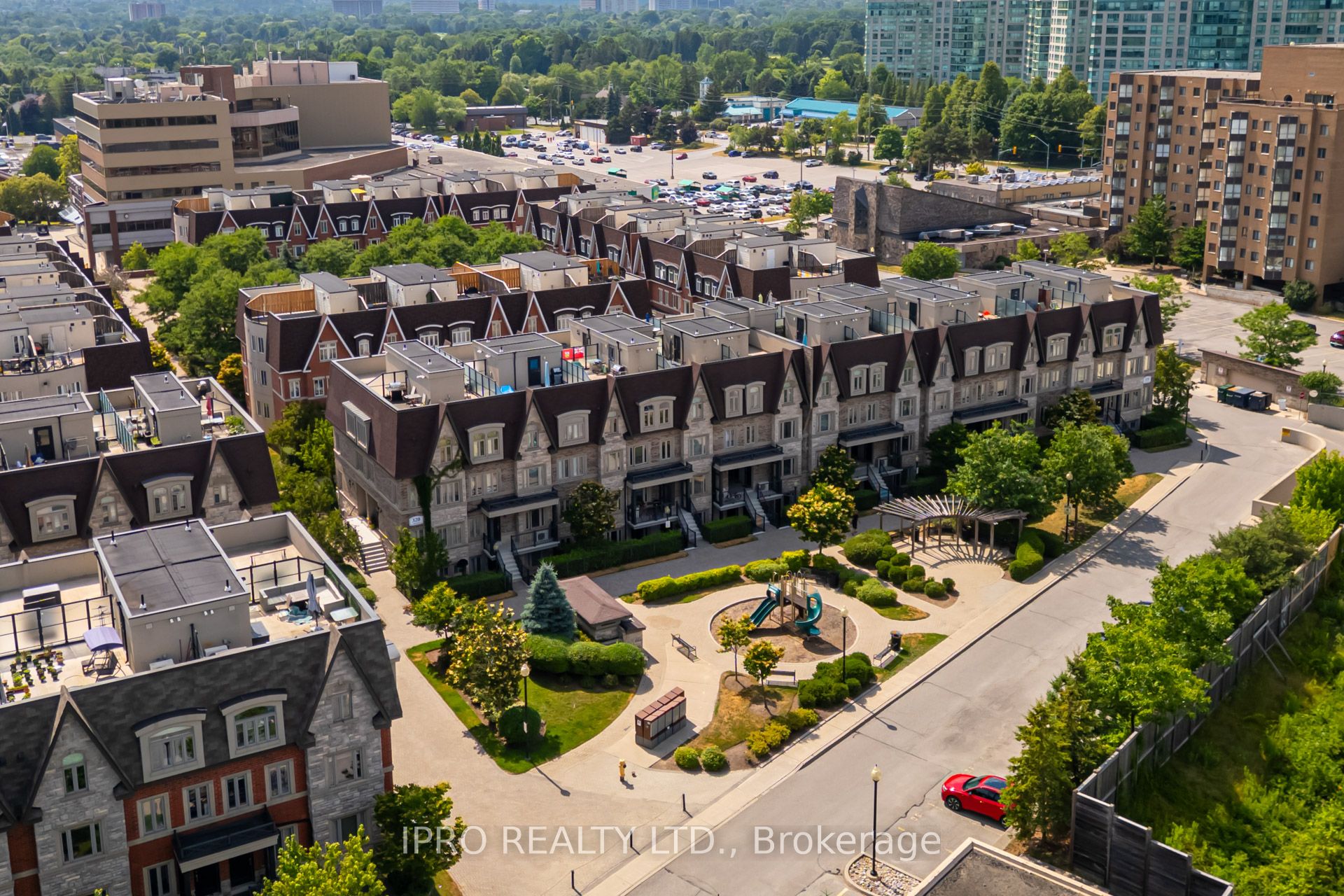 #108 - 320 John Street Property Photo 27