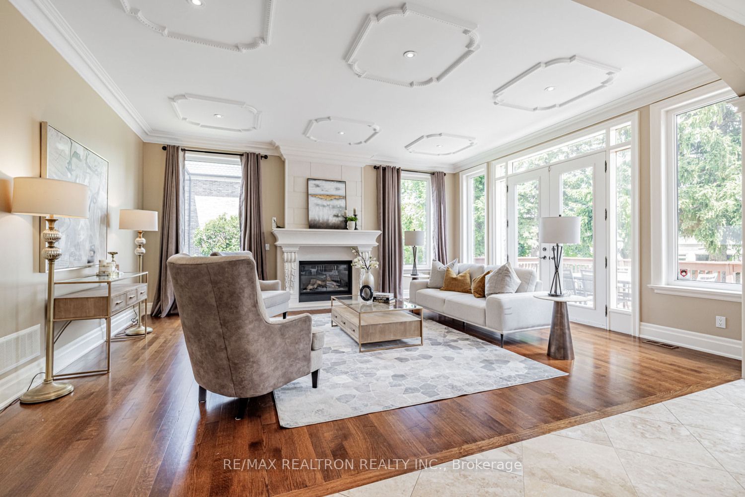 12 Orlon Crescent Property Photo 10