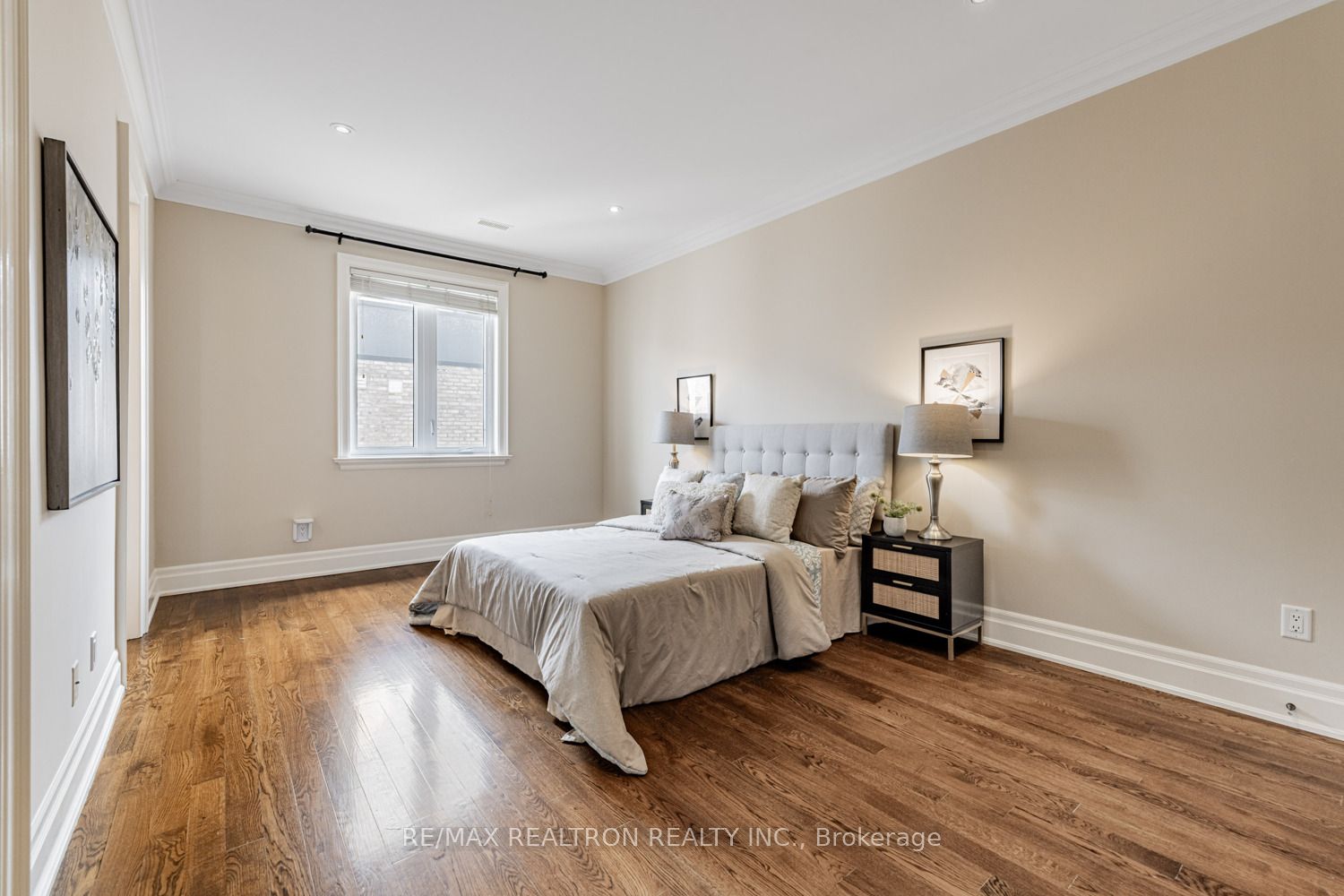 12 Orlon Crescent Property Photo 26