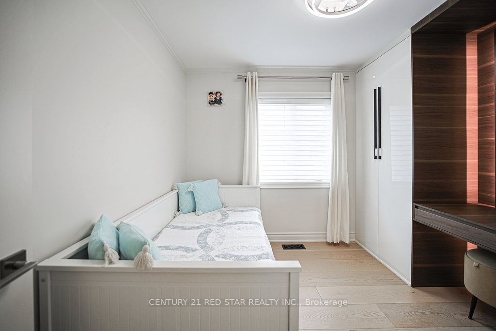 35 Stanton Avenue Property Photo 29