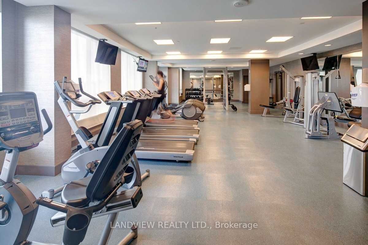 7165 Yonge Street Ph305 Property Photo 12