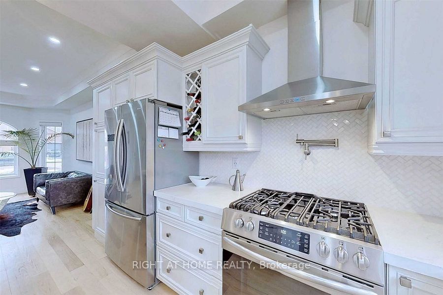 1269 Gina Street Property Photo 7