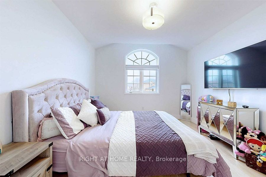 1269 Gina Street Property Photo 18