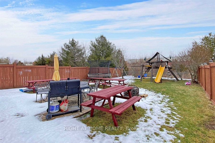 1269 Gina Street Property Photo 28