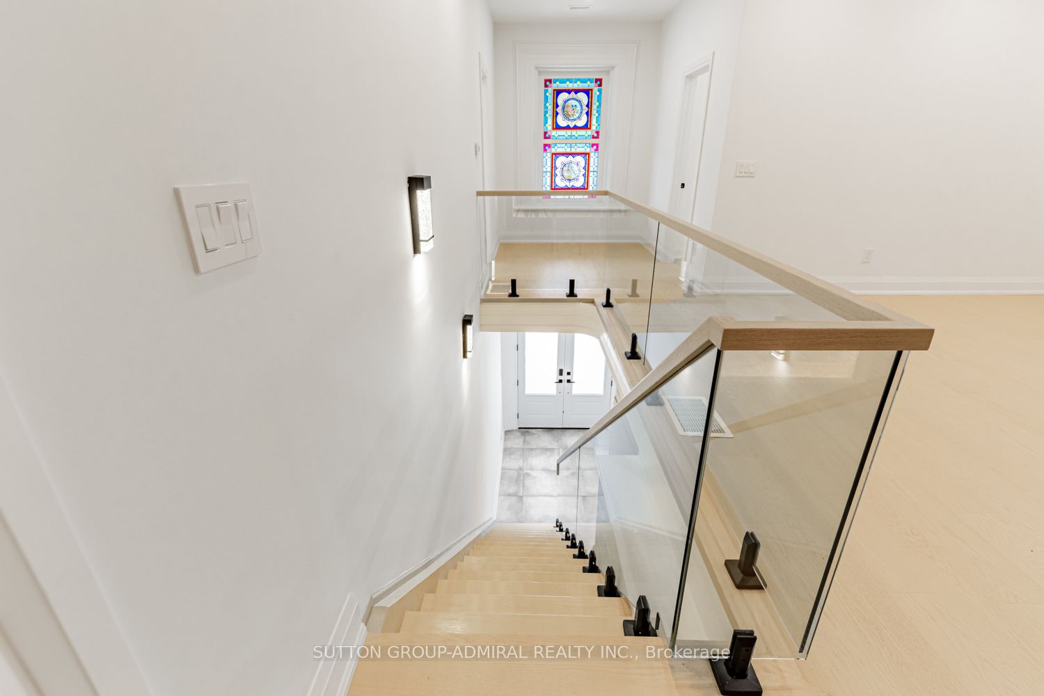 #1 - 457 D'arcy Street Property Photo 10