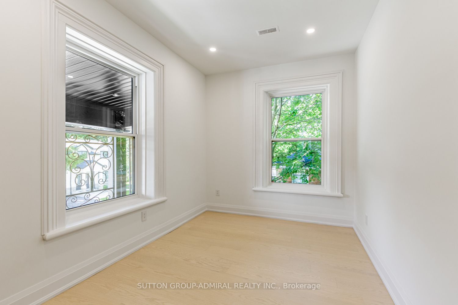 #1 - 457 D'arcy Street Property Photo 20