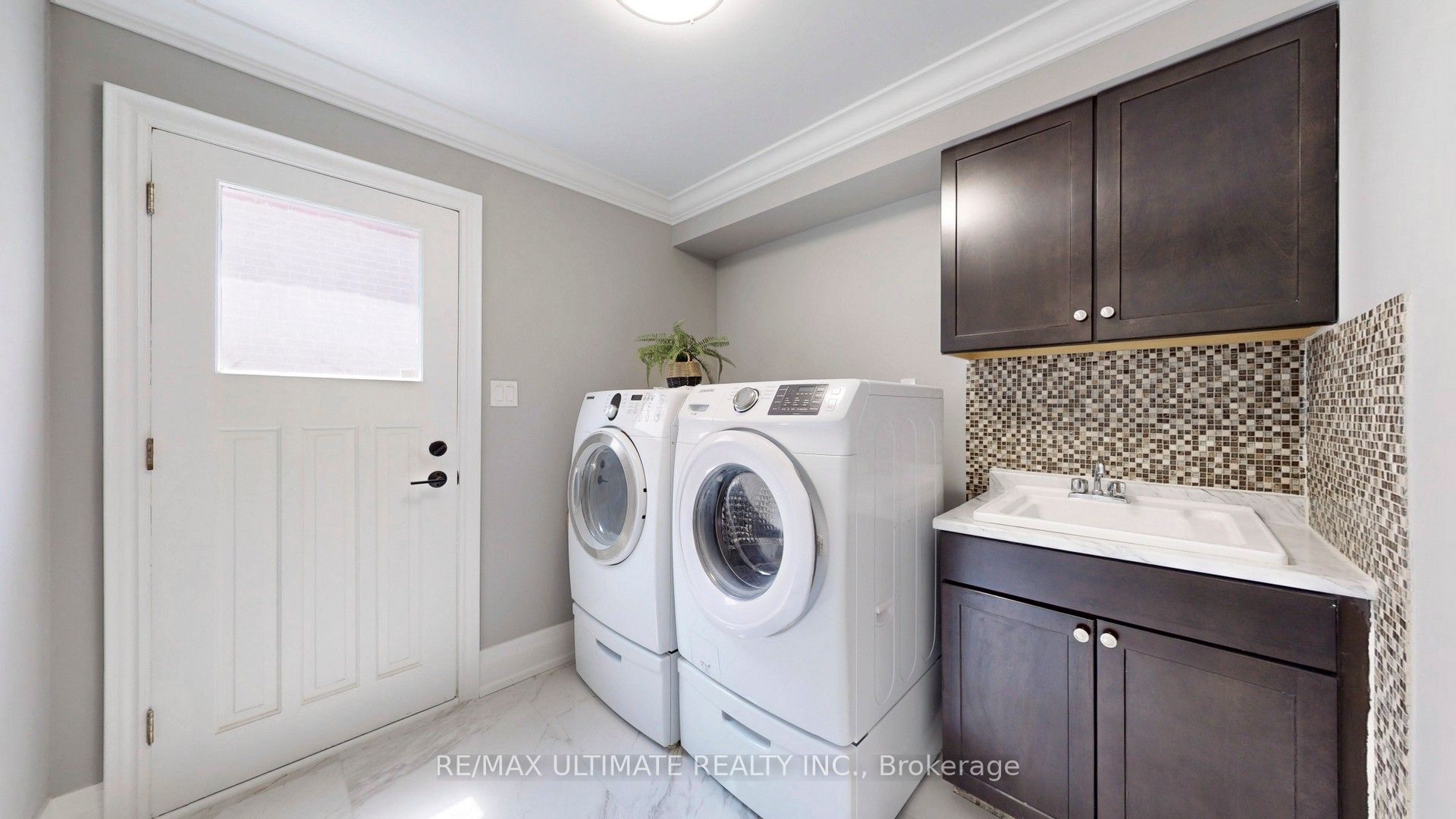 25 Smithy Street Property Photo 21