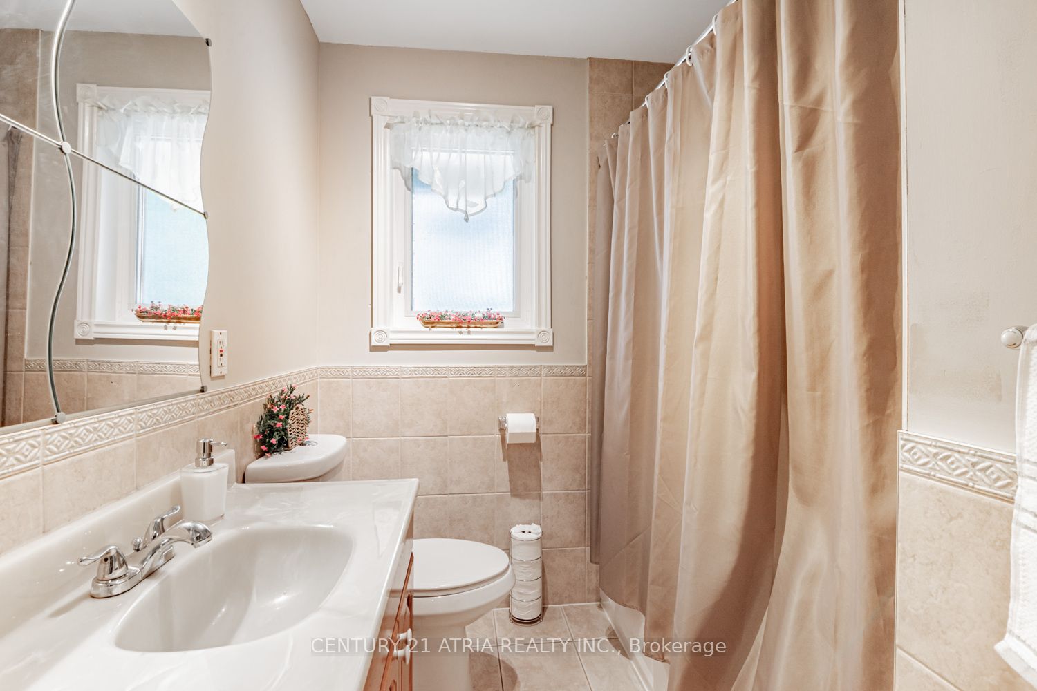 460 Balkan Road Property Photo 16