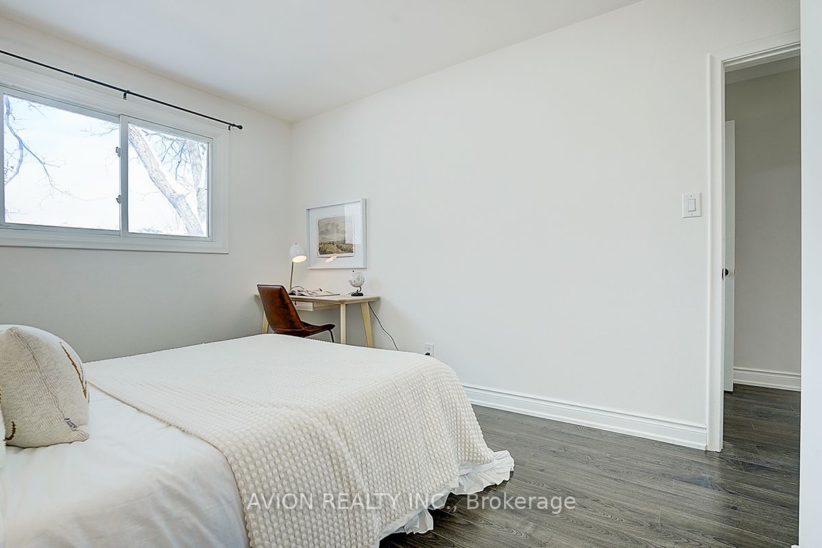 24 Drakefield Road Property Photo 27