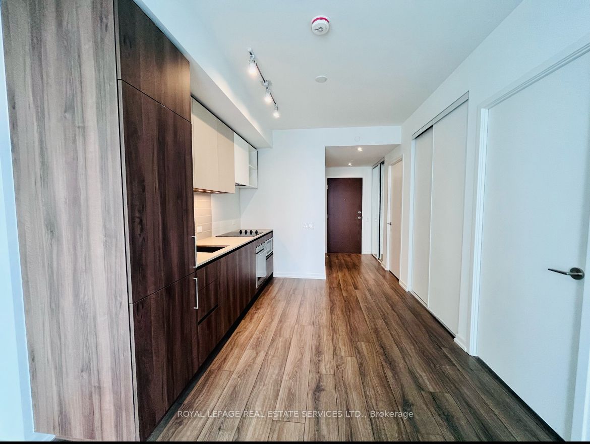 #3503 - 7890 Jane Street Property Photo 3