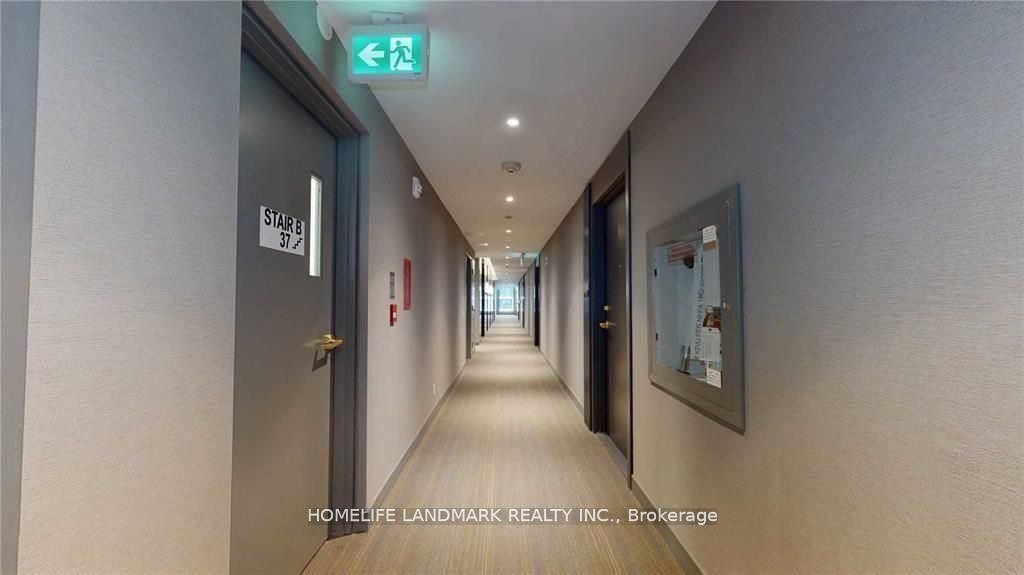 #3710 - 898 Portage Parkway Property Photo 6