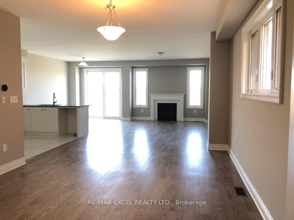 94 Hartney Dr Property Photo 6