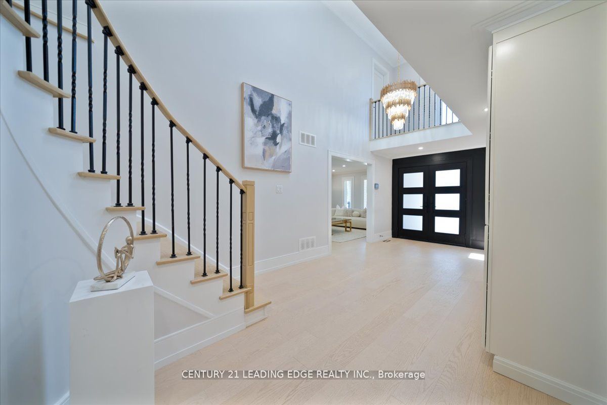 157 Jeanne Drive Property Photo 4