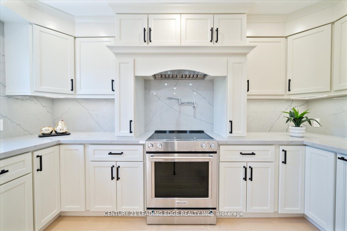 157 Jeanne Drive Property Photo 12