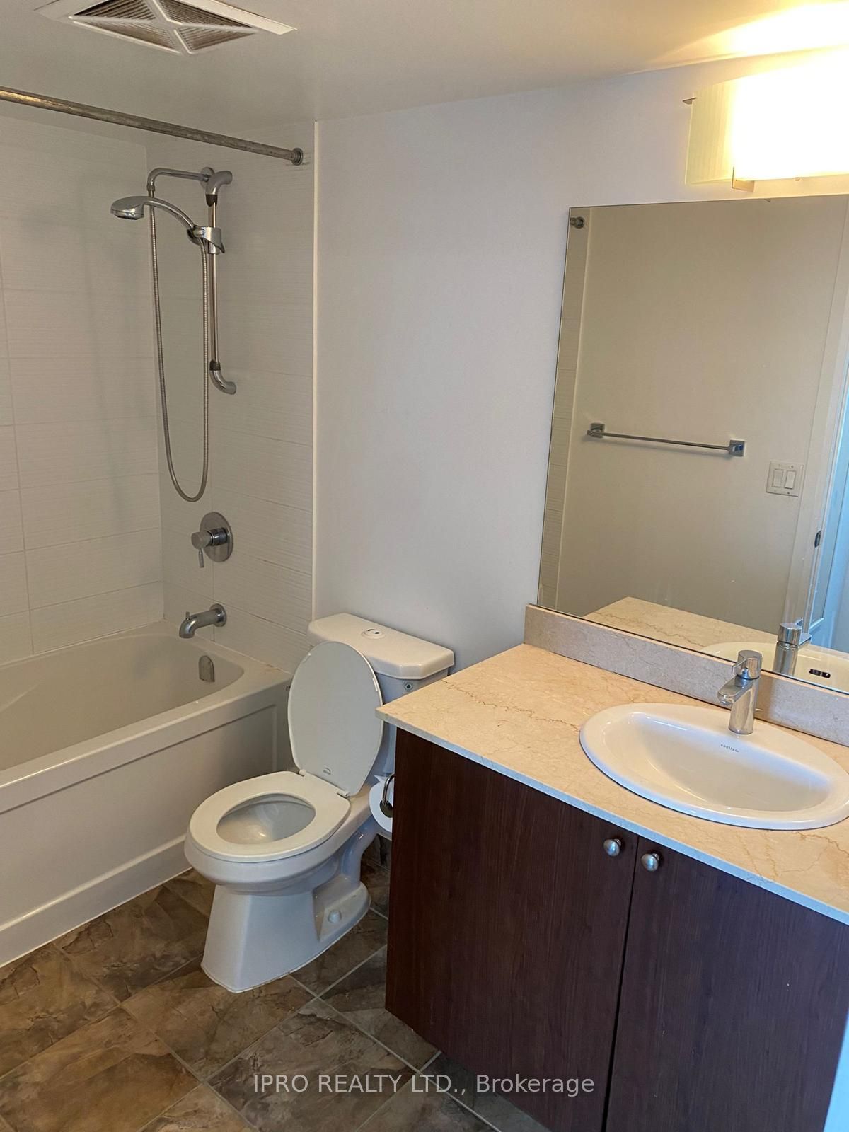 376 Highway 7 Property Photo 9