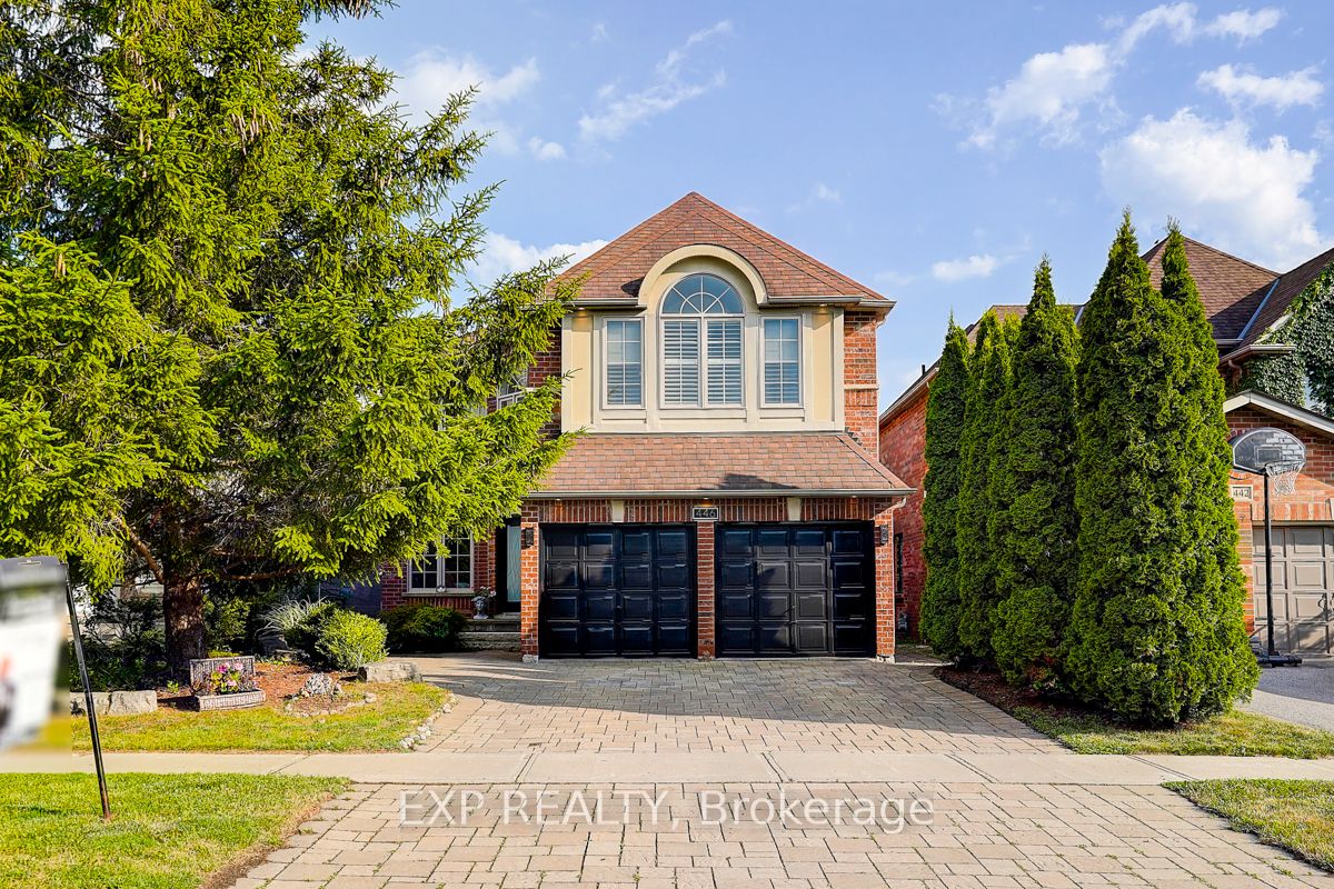 446 Silken Laumann Drive Property Photo 2