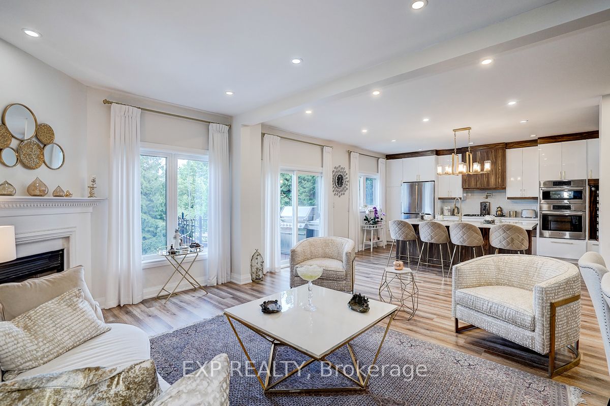 446 Silken Laumann Drive Property Photo 12