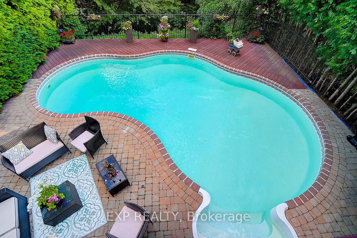 446 Silken Laumann Drive Property Photo 35